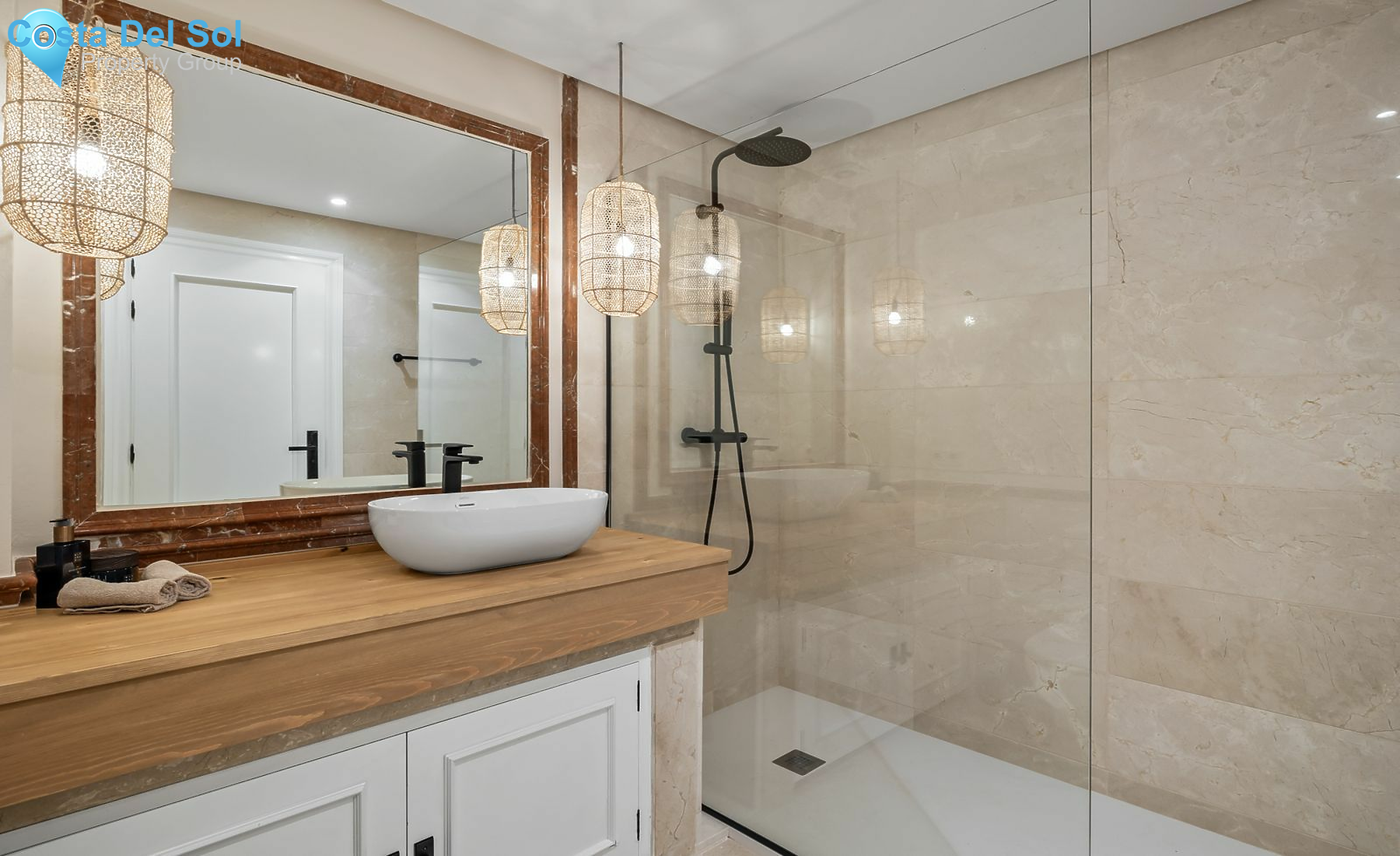 Semi-Detached House in Nueva Andalucía-1496019