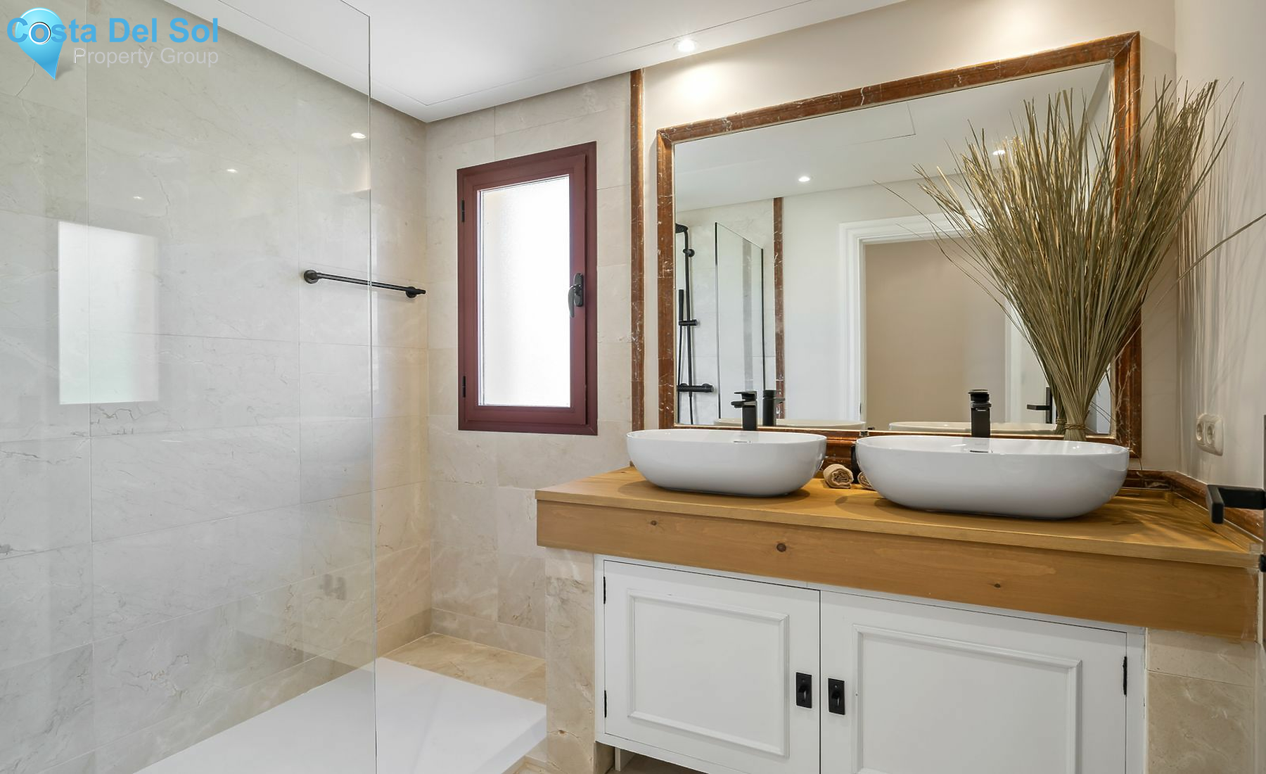 Semi-Detached House in Nueva Andalucía-1496020