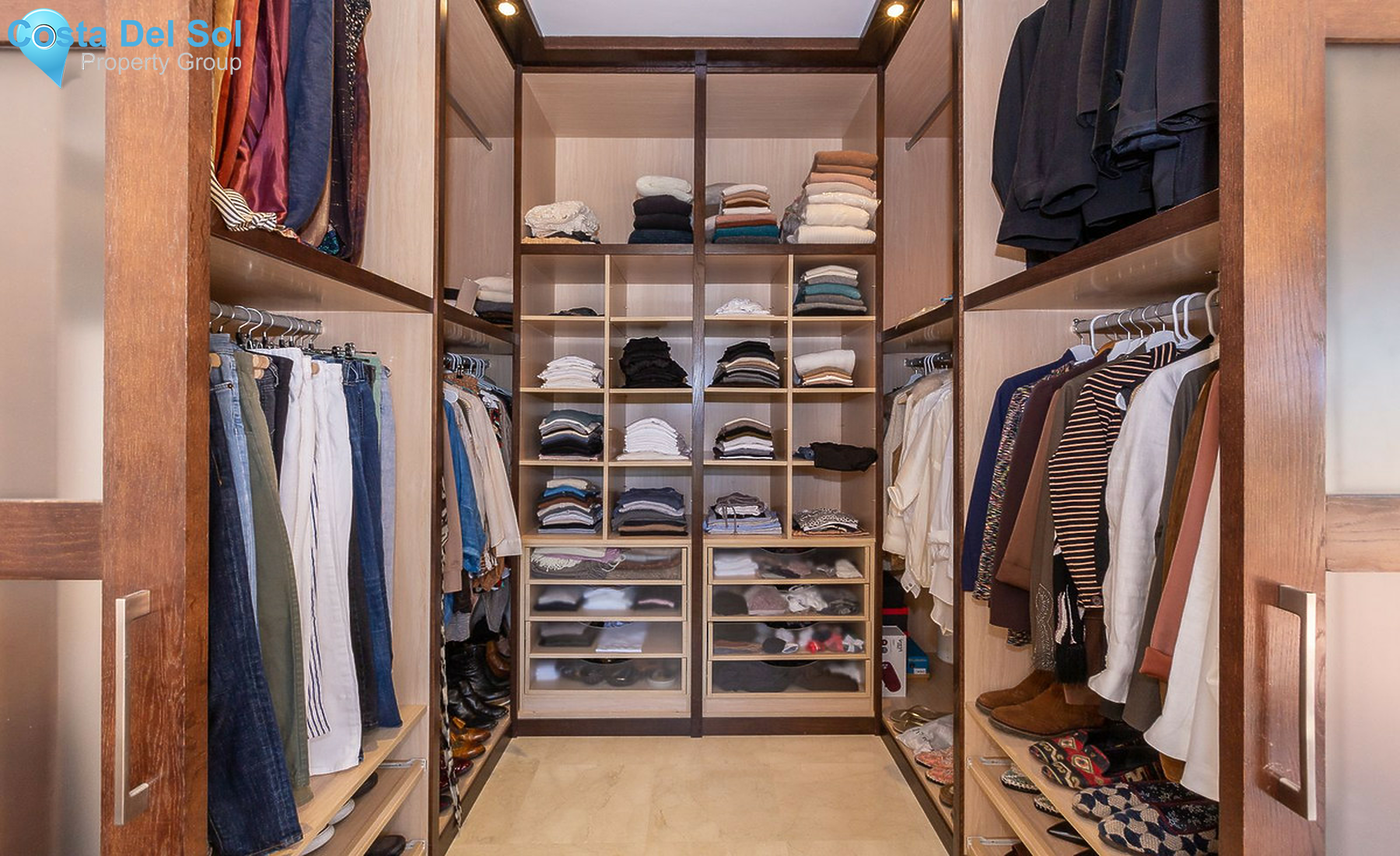 Semi-Detached House in Puerto Banús