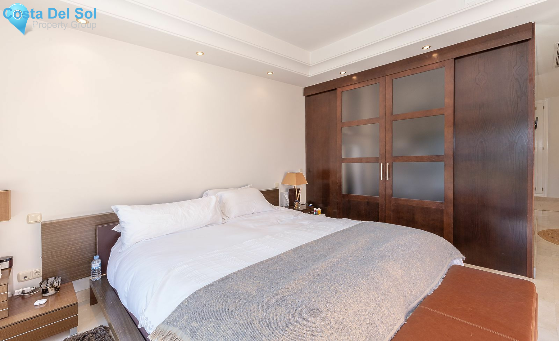 Semi-Detached House in Puerto Banús-1496331