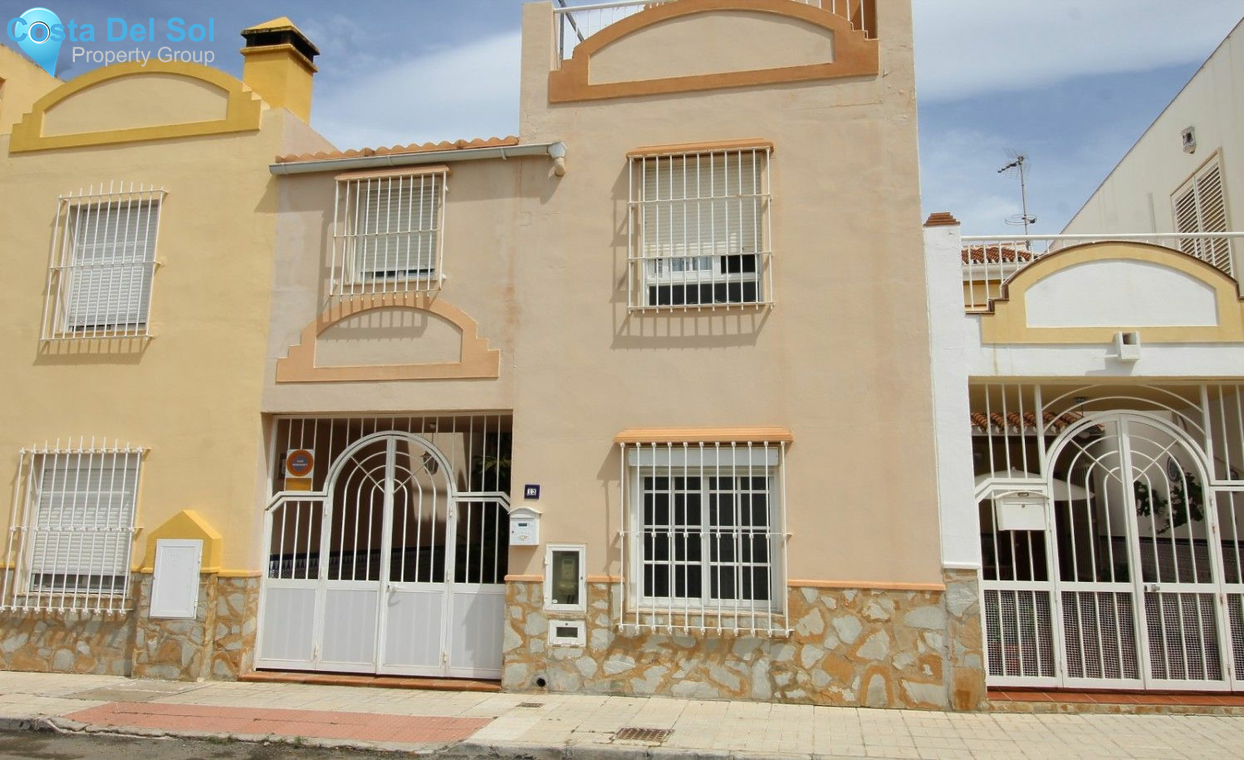 Semi-Detached House in Vélez-Málaga-1217690