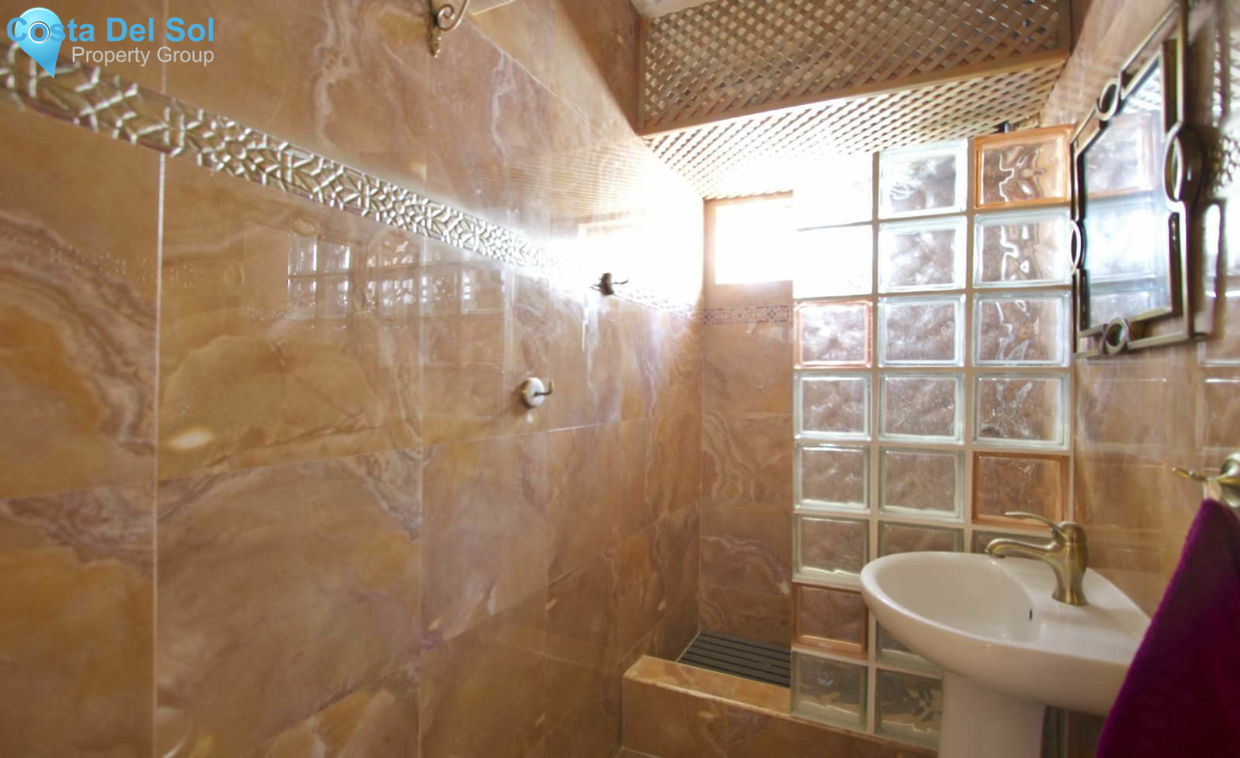 Semi-Detached House in San Luis de Sabinillas-1485067