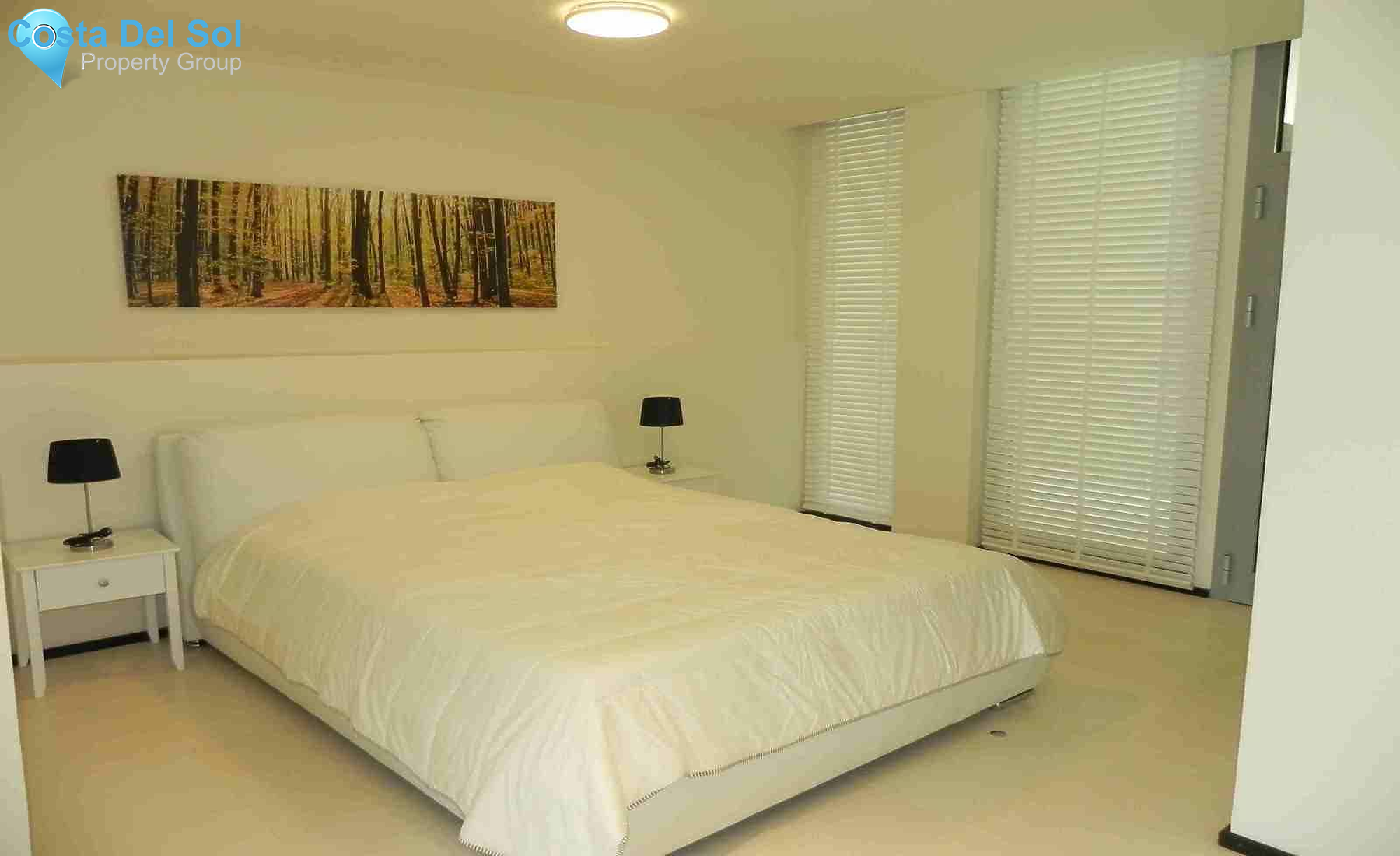 Semi-Detached House in Sierra Blanca-1187002