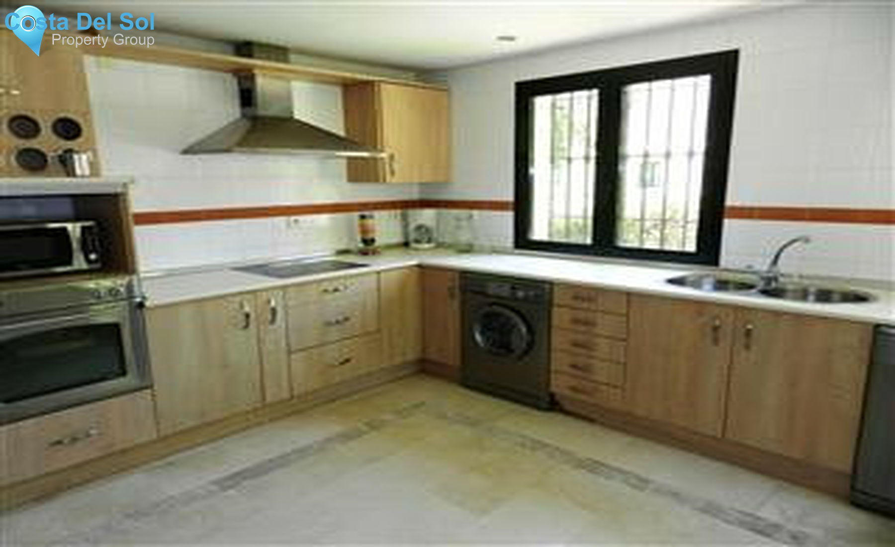 Semi-Detached House in Sotogrande Alto-1239604