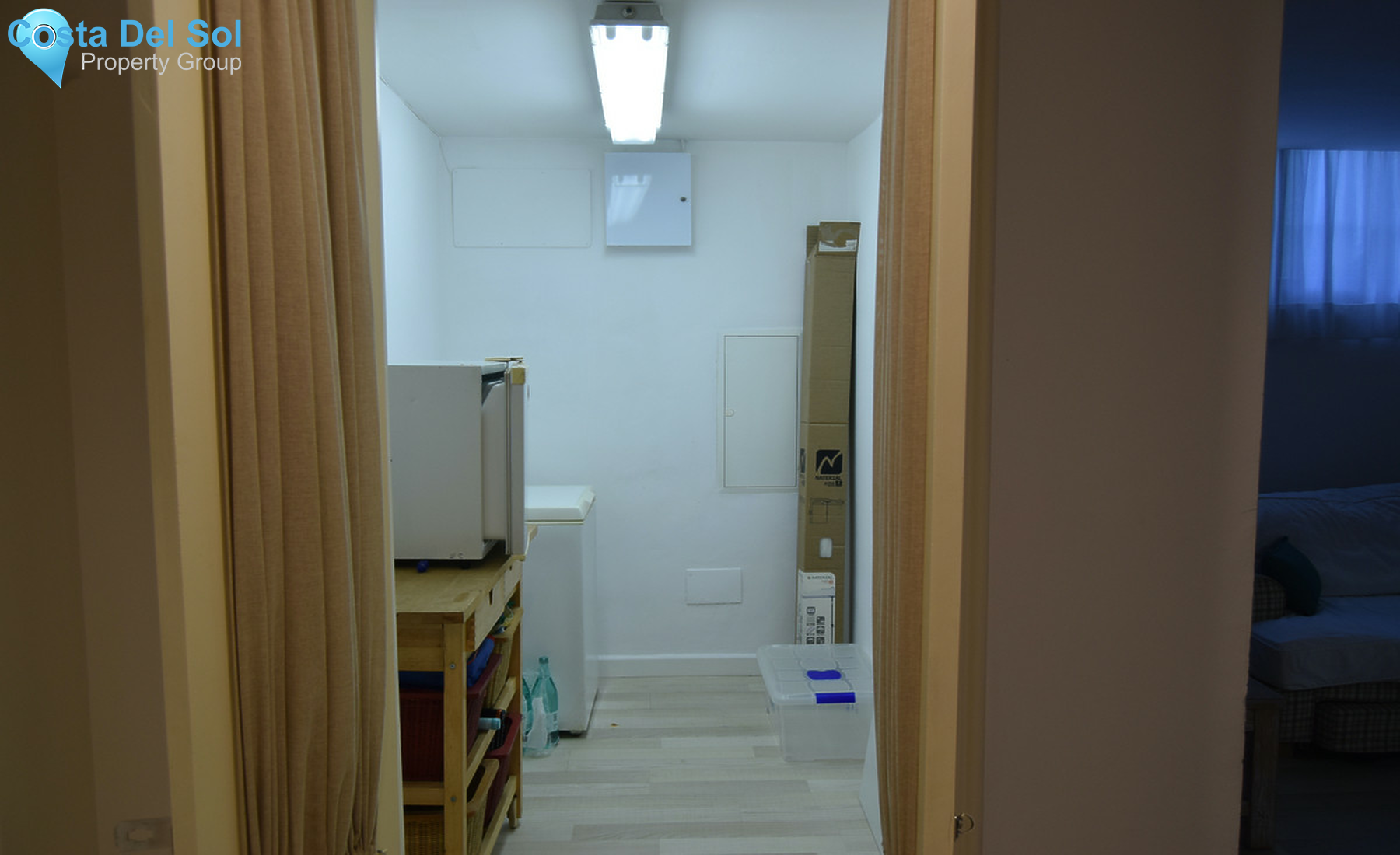 Semi-Detached House in The Golden Mile-1325507