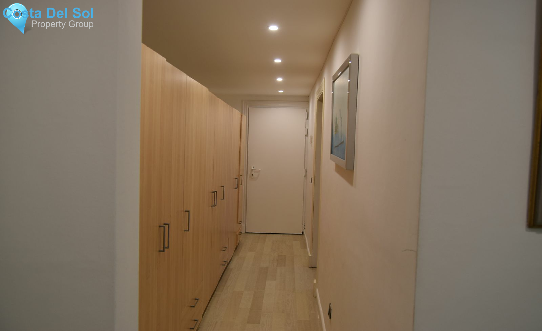 Semi-Detached House in The Golden Mile-1225201