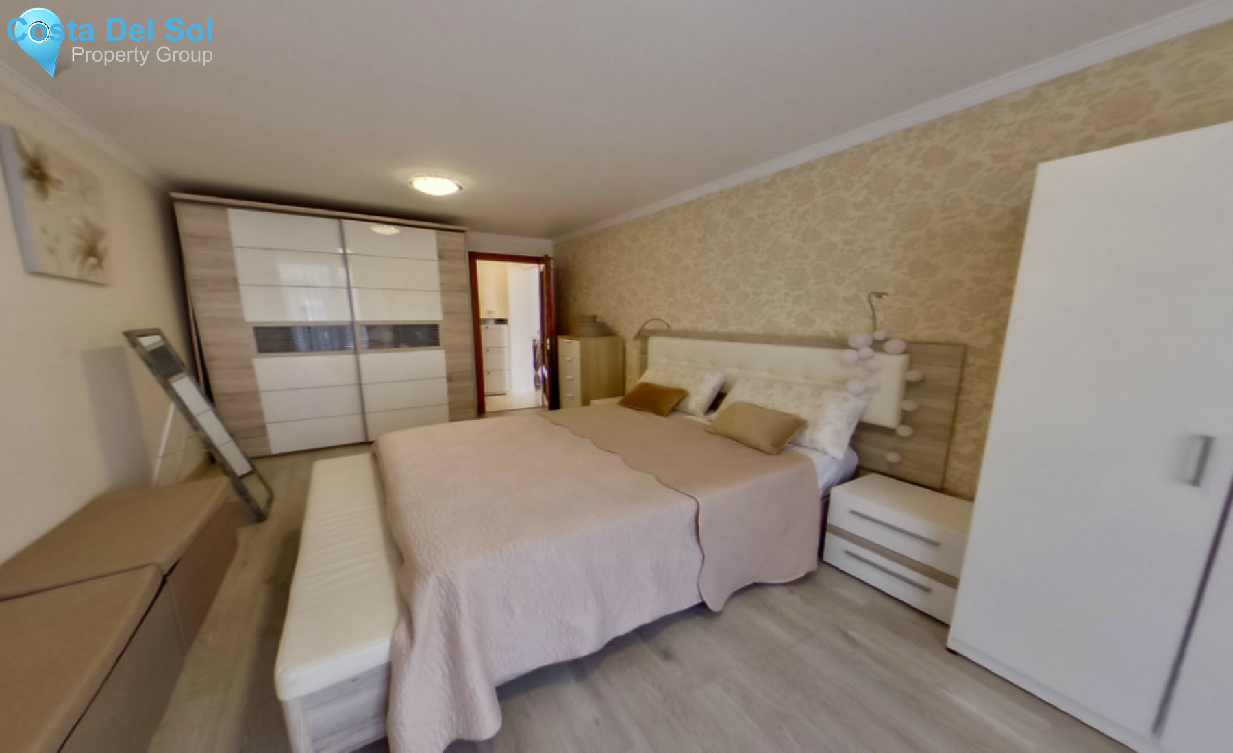 Semi-Detached House in Torremolinos-1385112