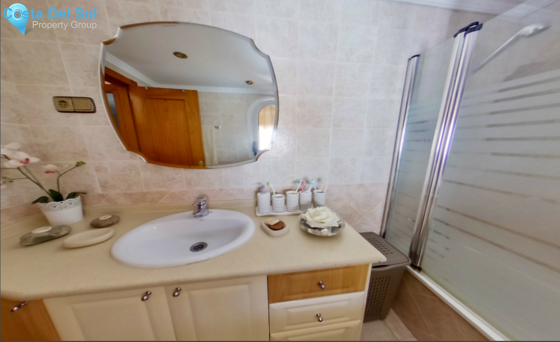 Semi-Detached House in Torremolinos-1385114