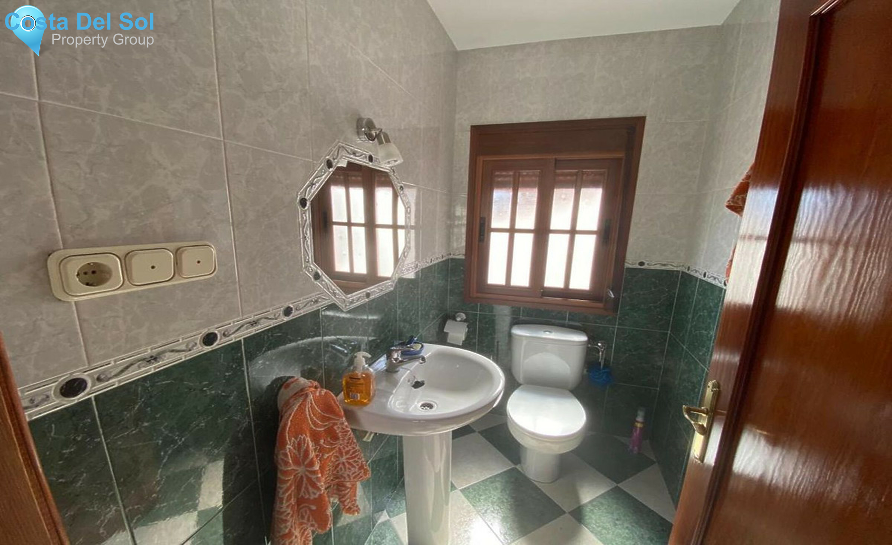 Semi-Detached House in Yunquera-1502704