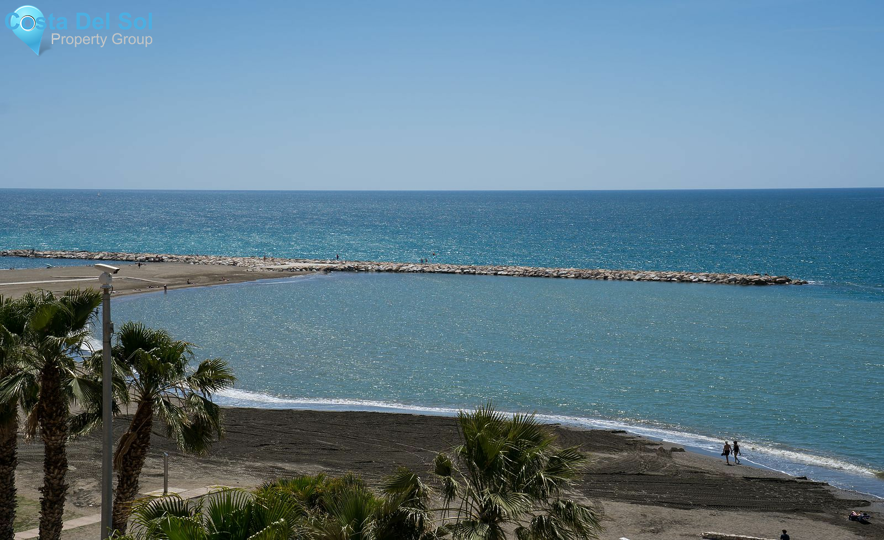 Top Floor Apartment in Málaga Este-1395930