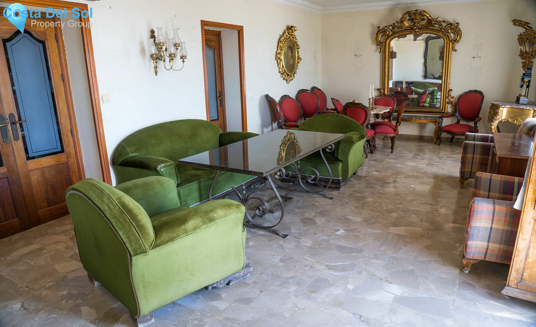 Top Floor Apartment in Málaga Este-1395934