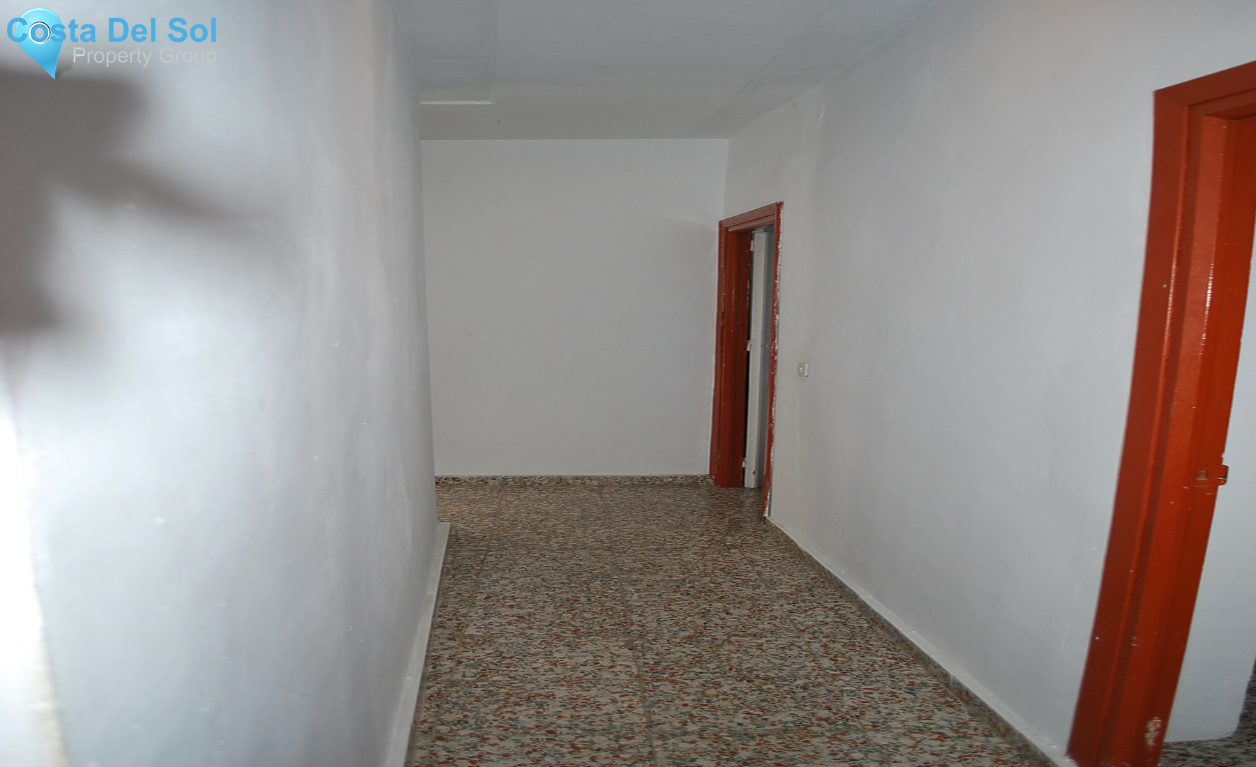 Townhouse in Alhaurín de la Torre-1359480