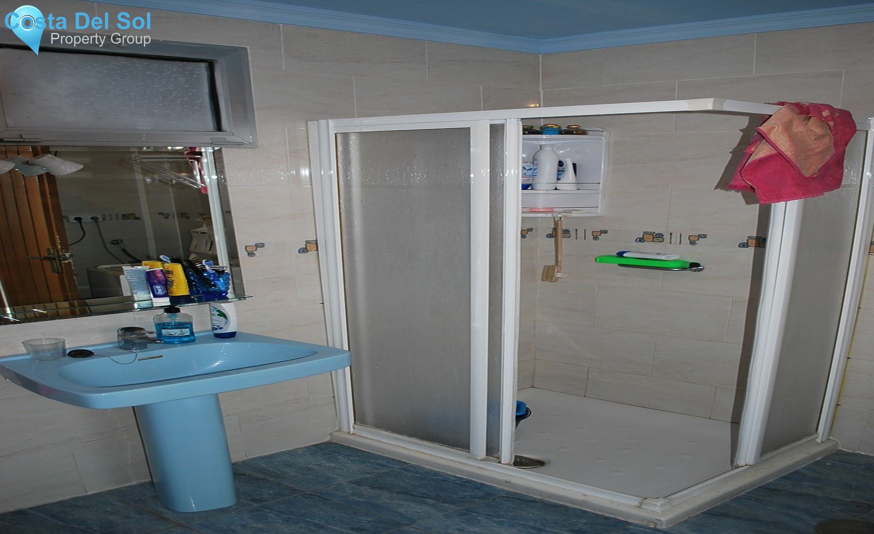 Townhouse in Alhaurín de la Torre-1231504