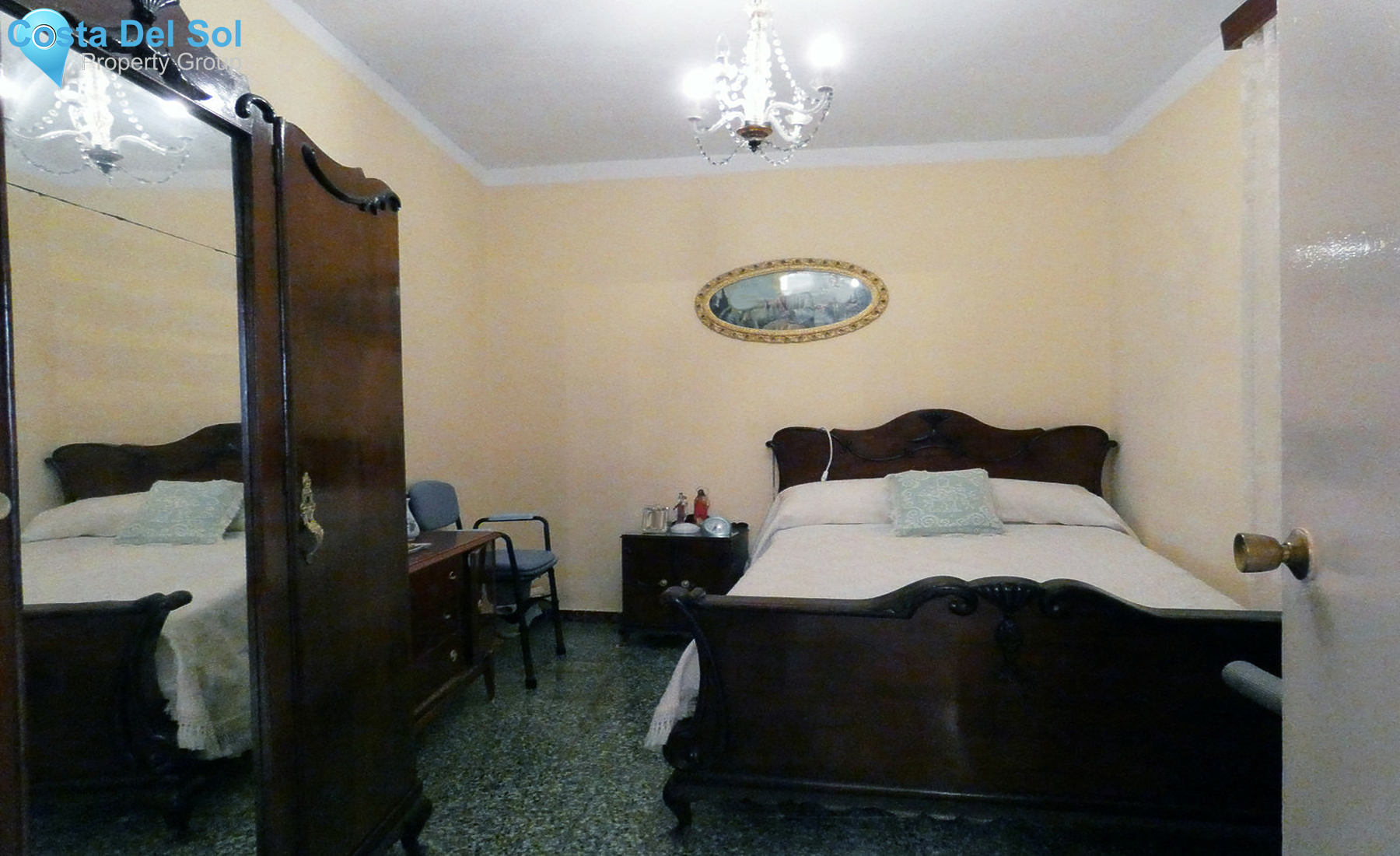 Townhouse in Alhaurín el Grande-1306701