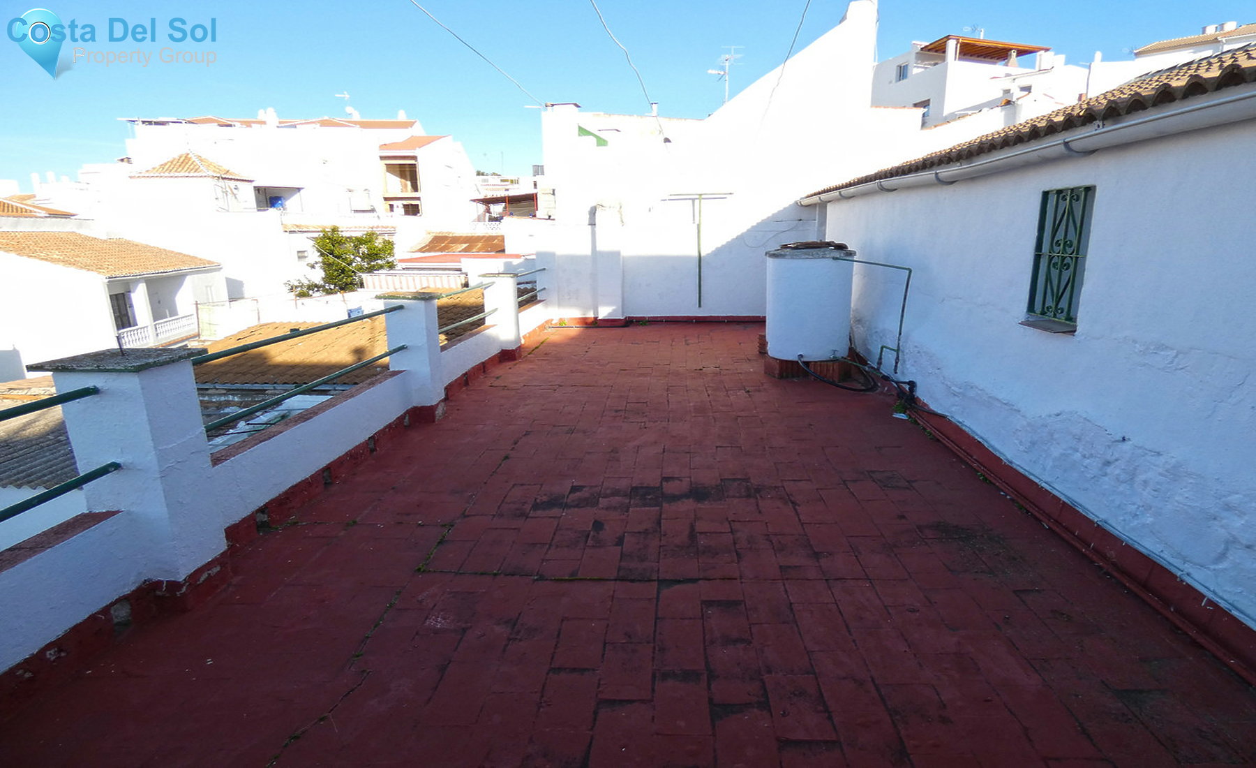Townhouse in Alhaurín el Grande-1306708