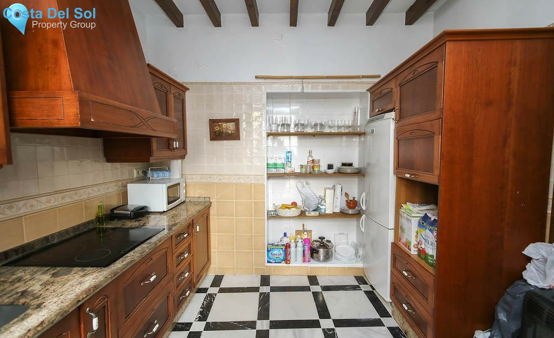 Townhouse in Alhaurín el Grande-1338683