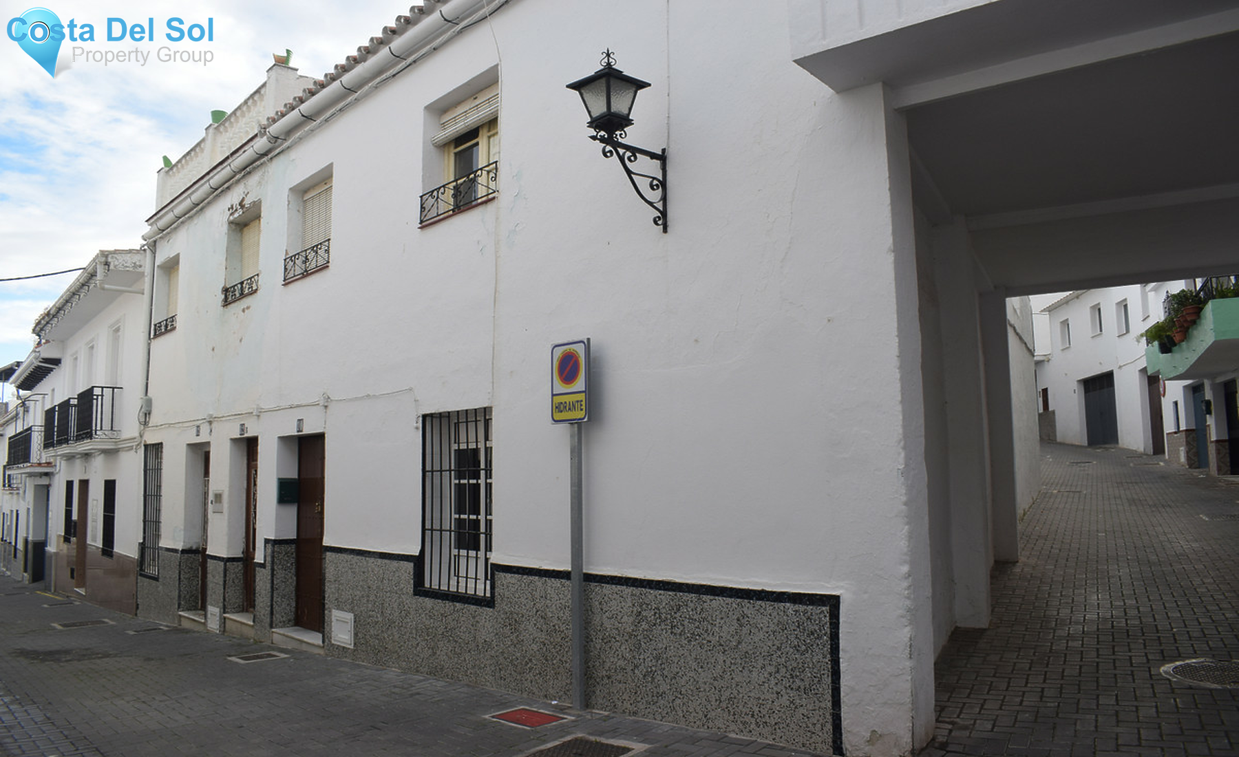 Townhouse in Alhaurín el Grande-1360259
