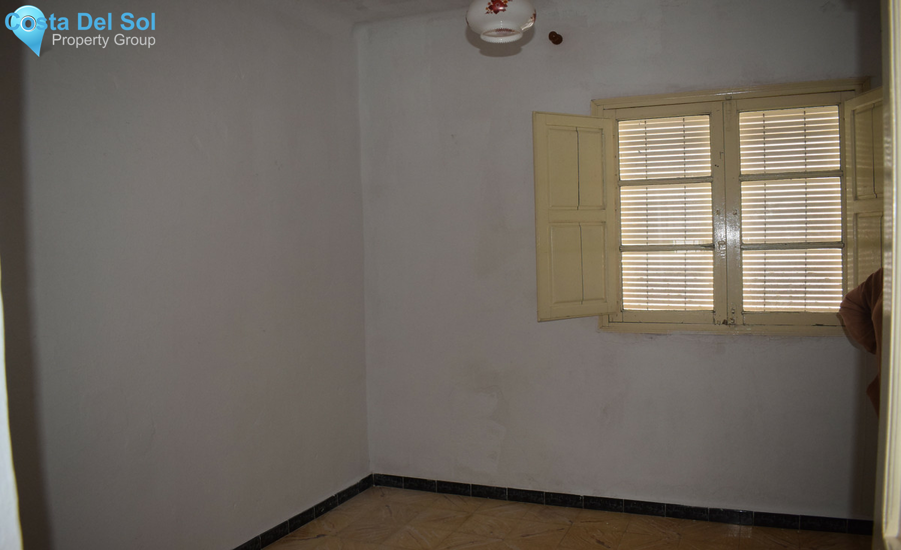 Townhouse in Alhaurín el Grande-1360273