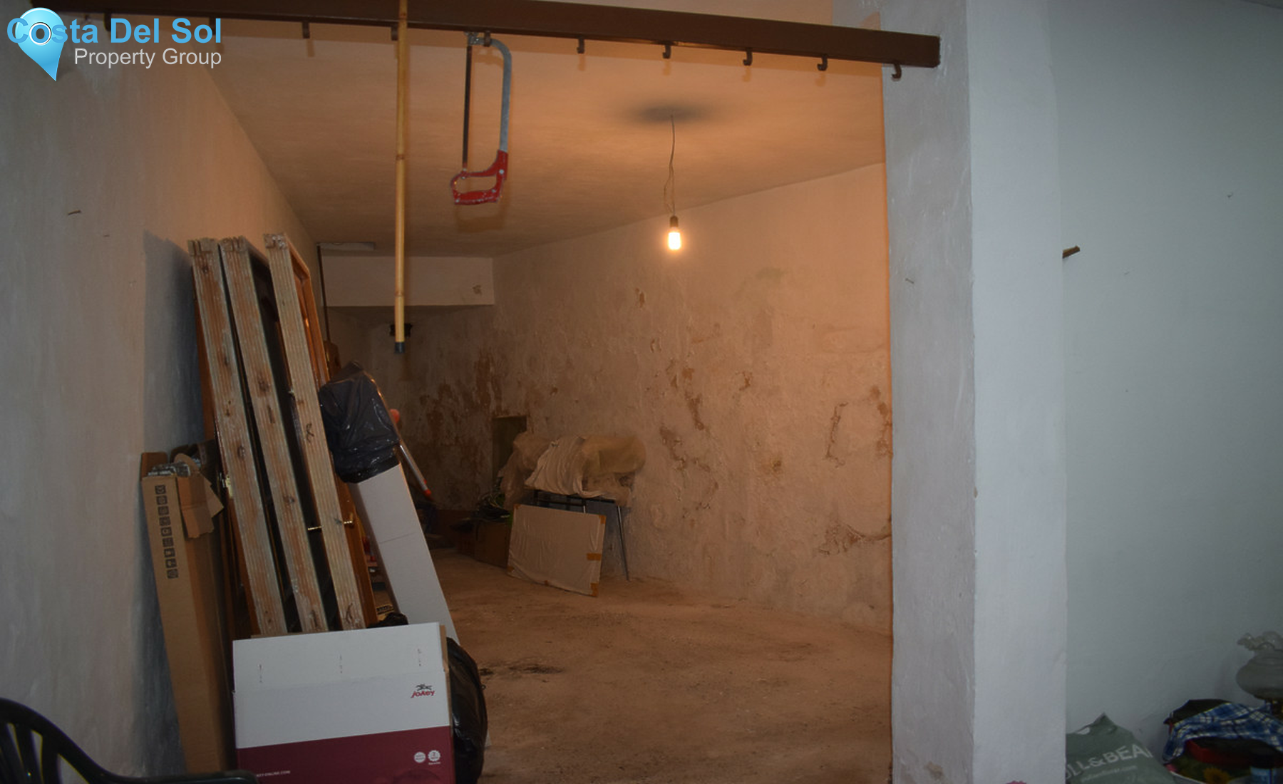 Townhouse in Alhaurín el Grande-1360278