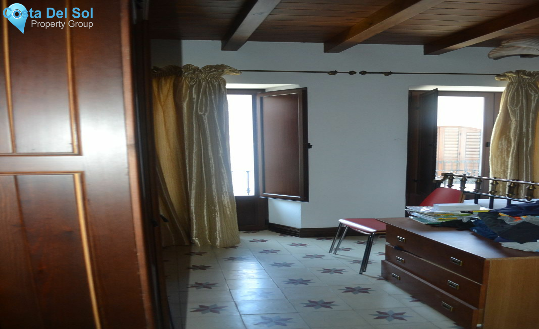Townhouse in Alhaurín el Grande-1400065