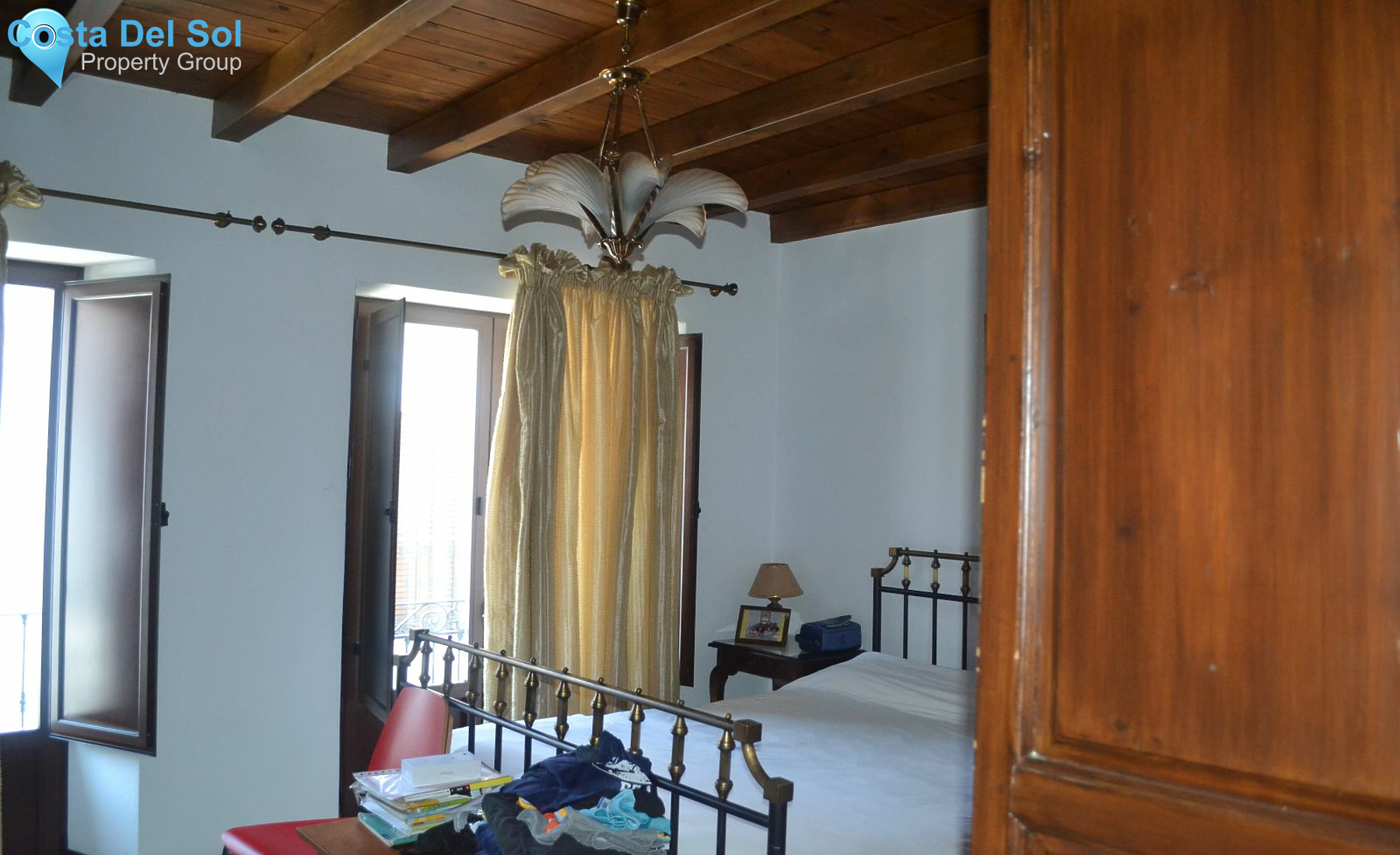 Townhouse in Alhaurín el Grande-1400066