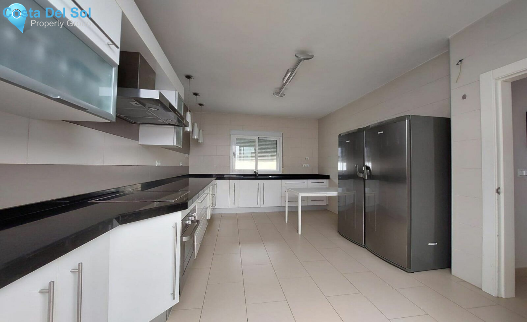 Townhouse in Alhaurín el Grande-1470929