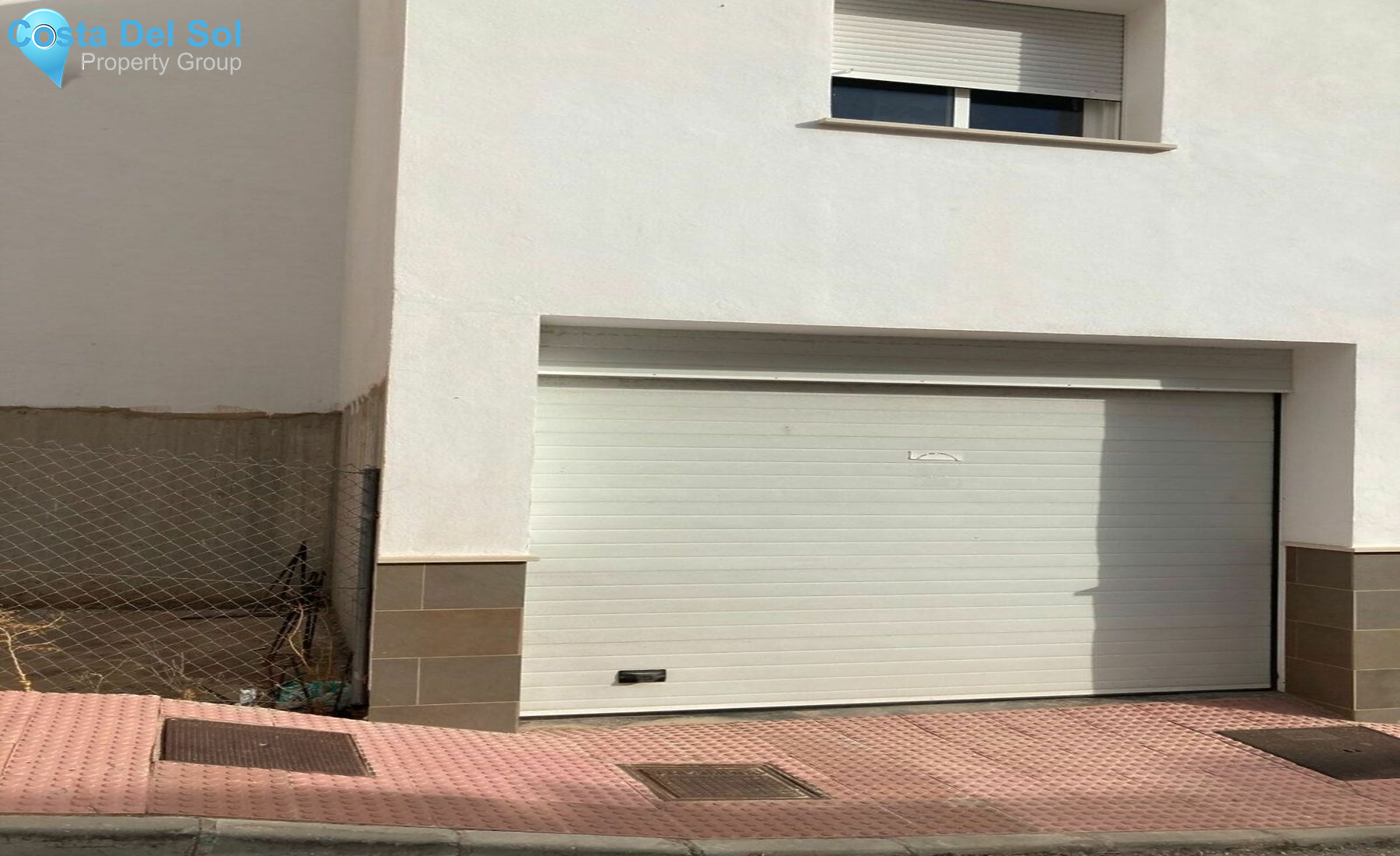 Townhouse in Alhaurín el Grande-1470915