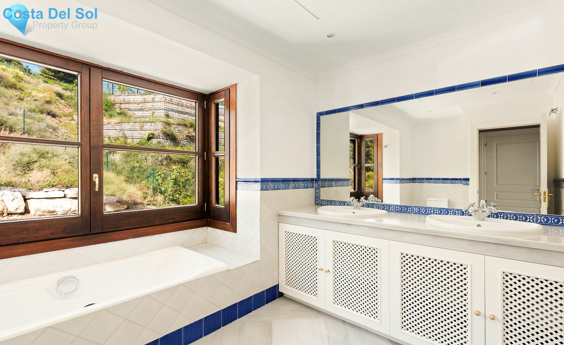 Townhouse in Benahavís-1201792