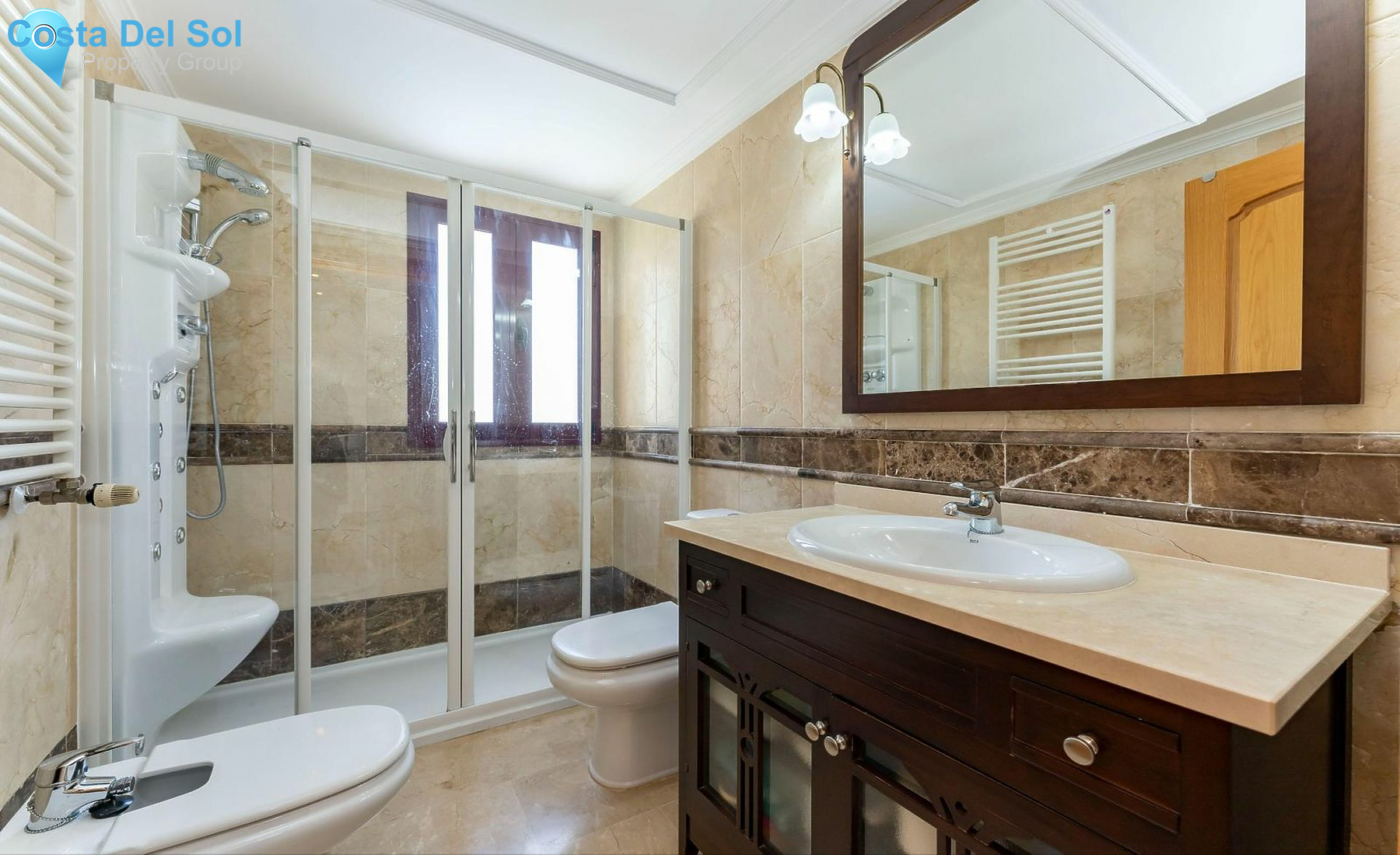 Townhouse in Coín-1427460