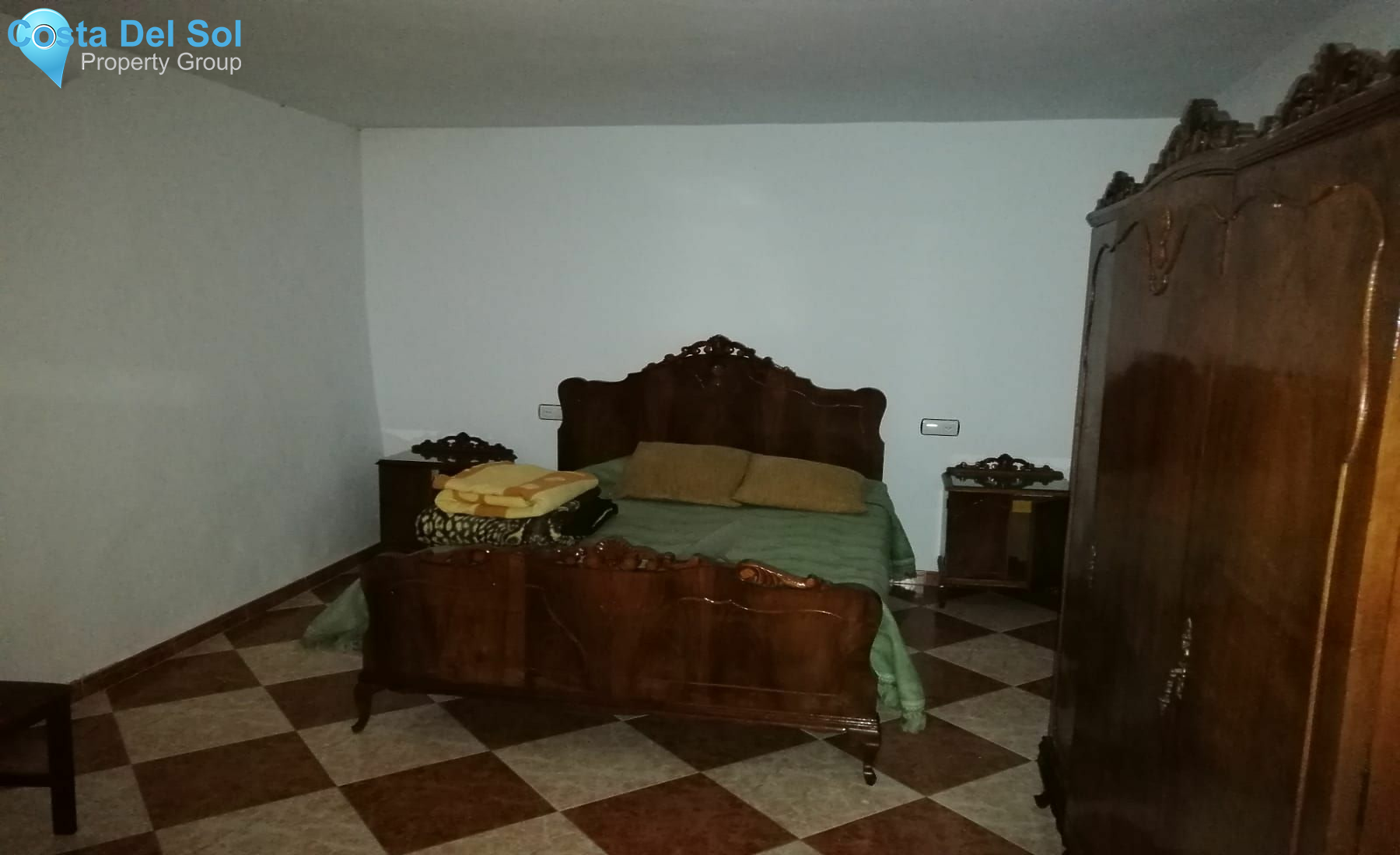 Townhouse in Coín-1532295