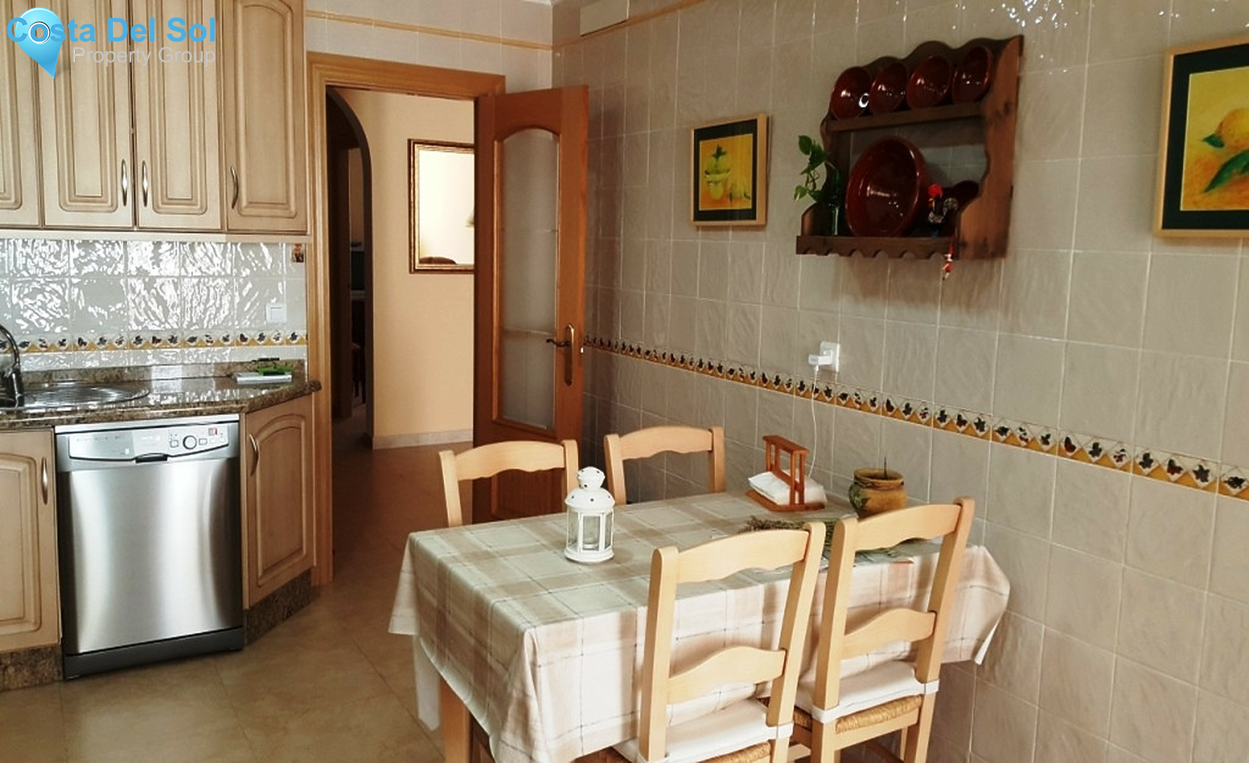 Townhouse in Cuevas De San Marcos-1338599