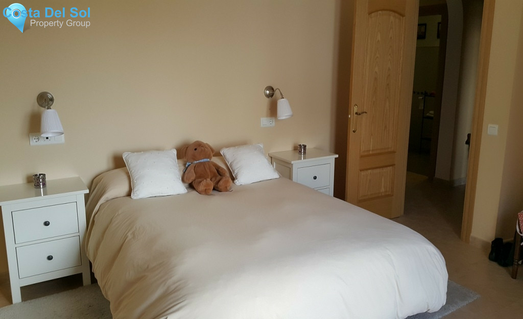 Townhouse in Cuevas De San Marcos-1338609