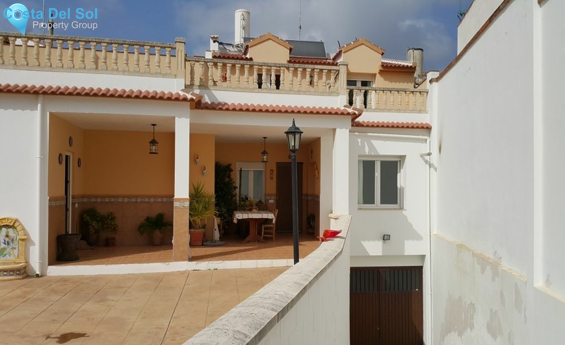 Townhouse in Cuevas De San Marcos-1226310