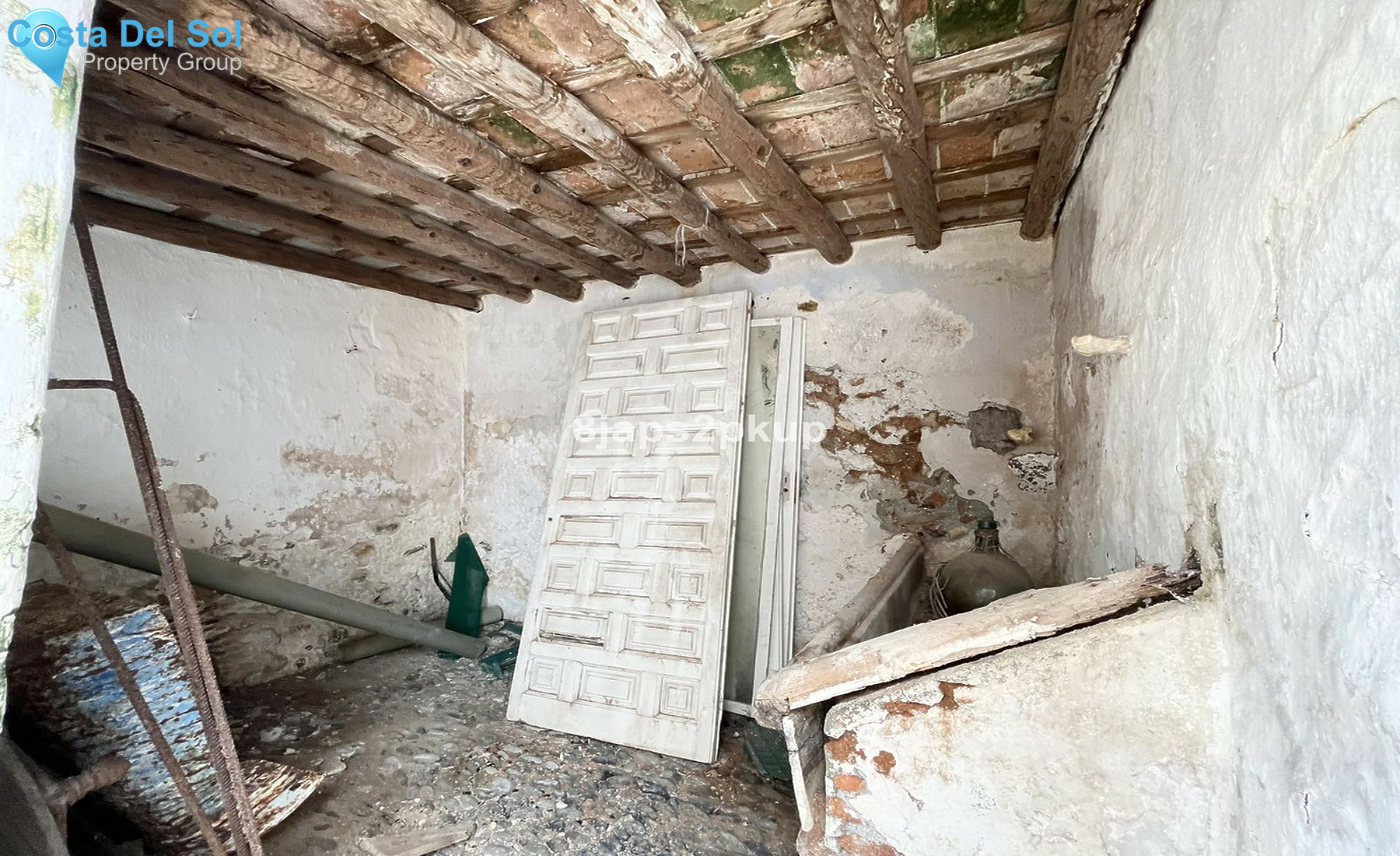 Townhouse in Estepona-1240930