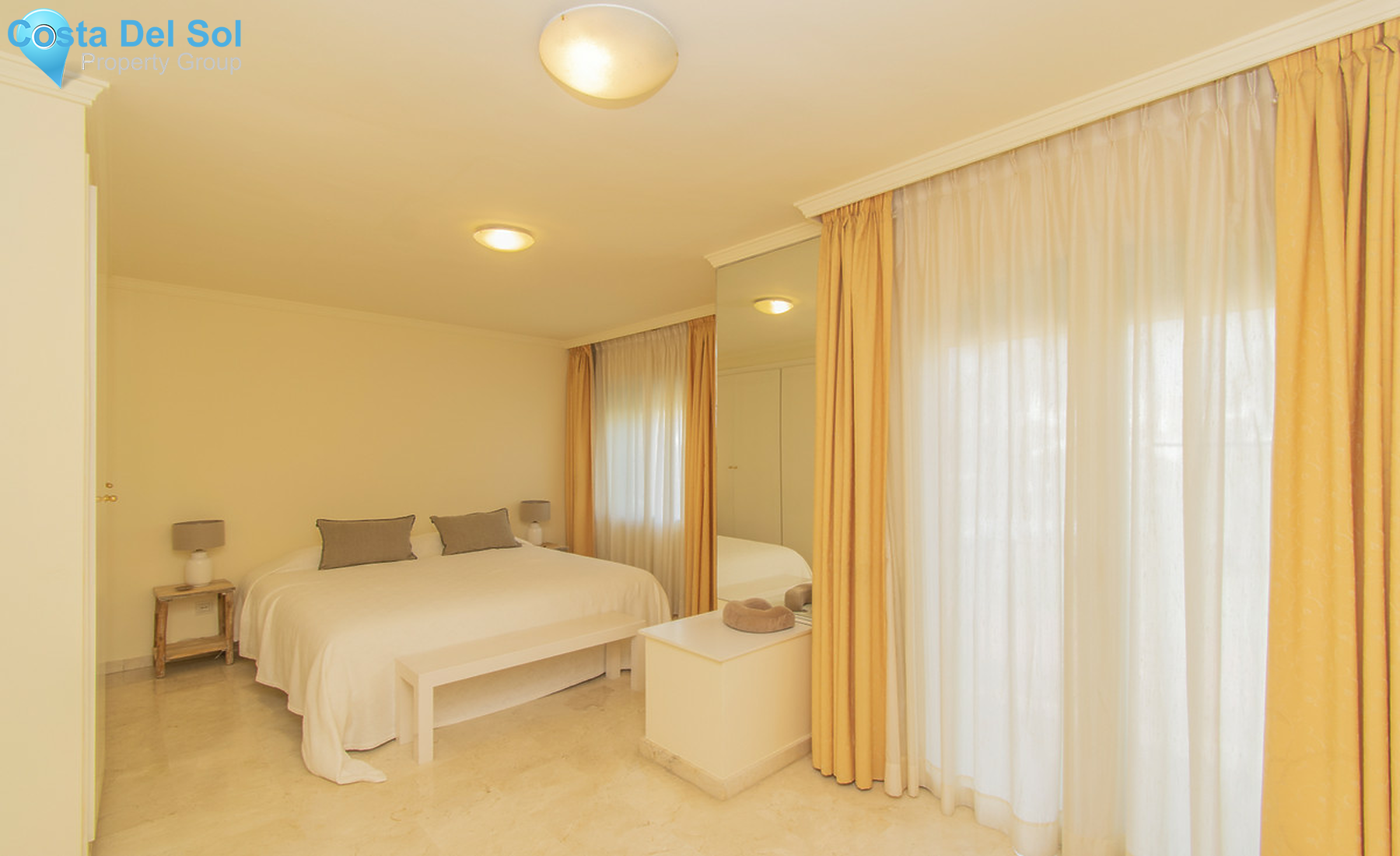 Townhouse in Estepona-1296642