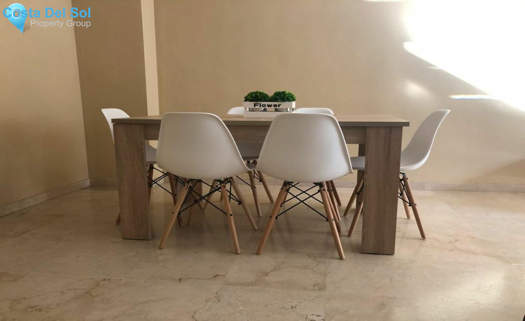 Townhouse in Estepona-1483100