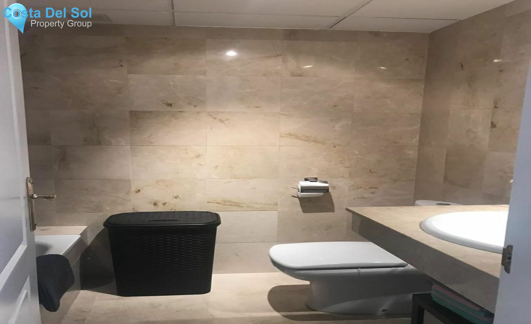 Townhouse in Estepona-1483101