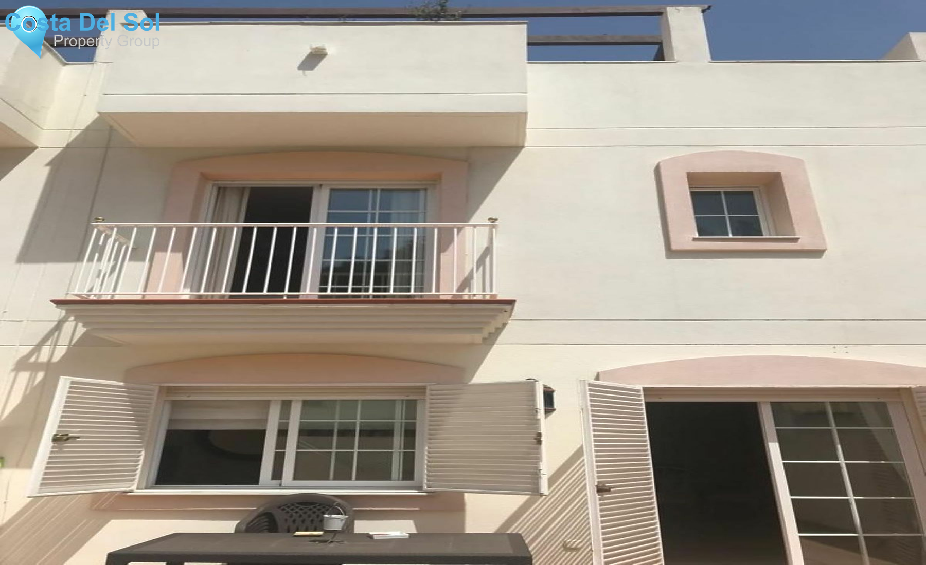 Townhouse in Estepona-1483108