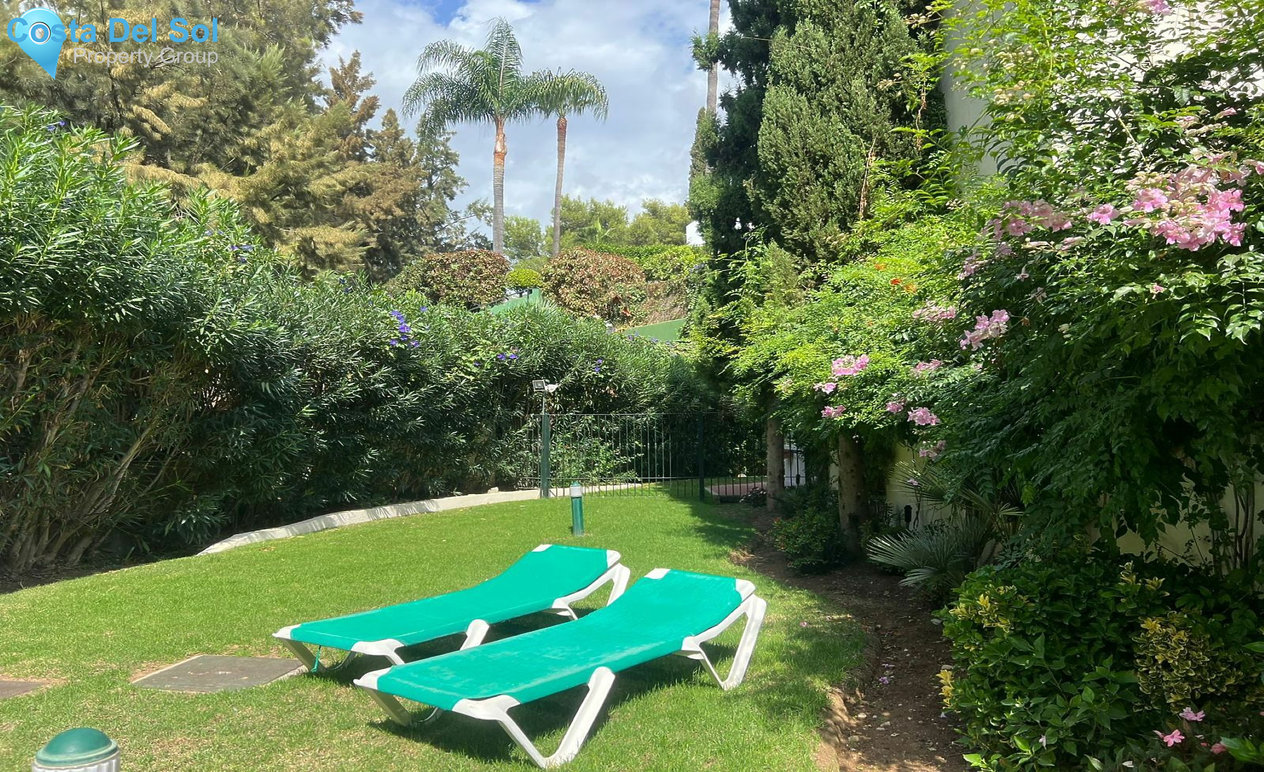 Townhouse in Estepona-1483092