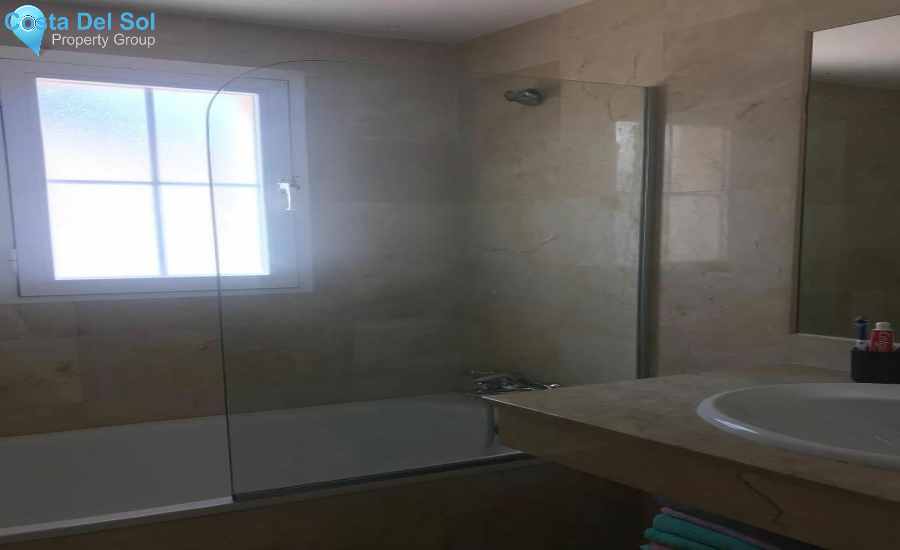 Townhouse in Estepona-1483094