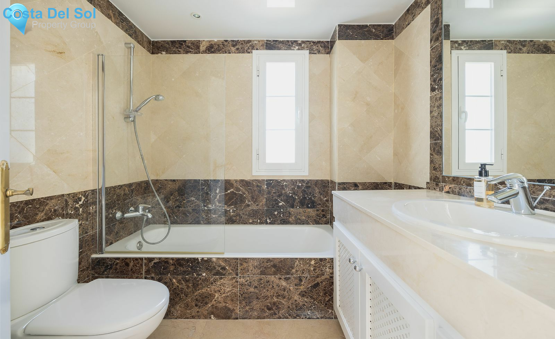 Townhouse in Guadalmina Alta-1425634