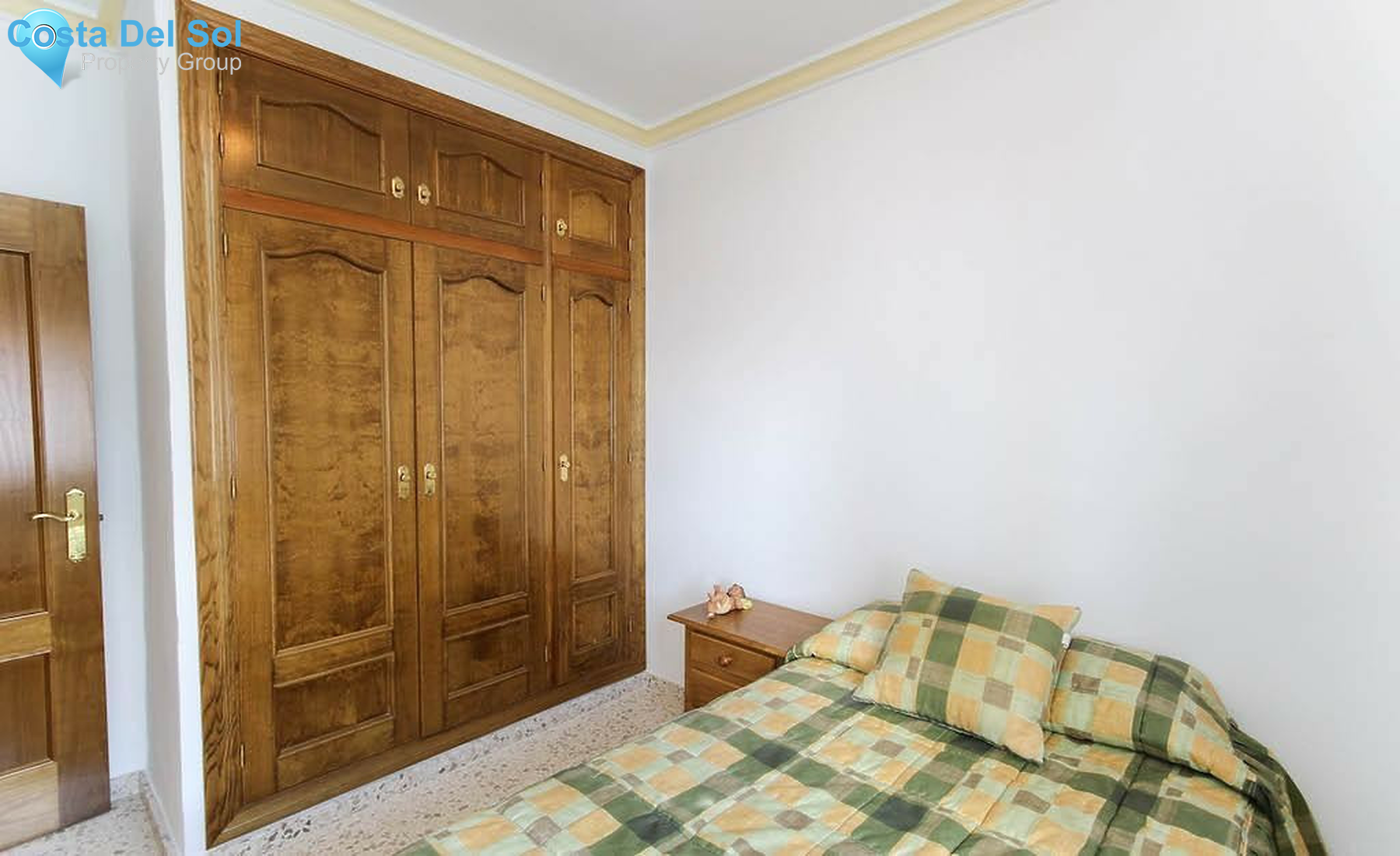 Townhouse in Guaro-1358973