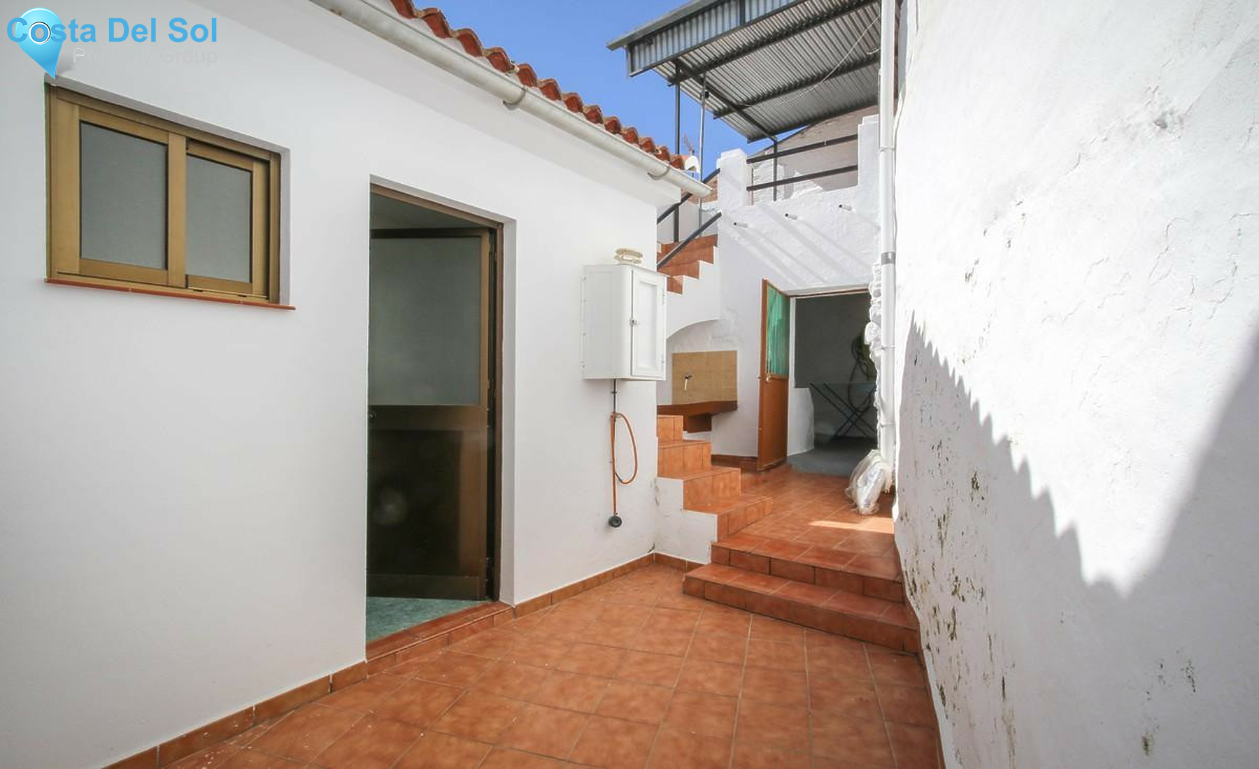 Townhouse in Guaro-1361233