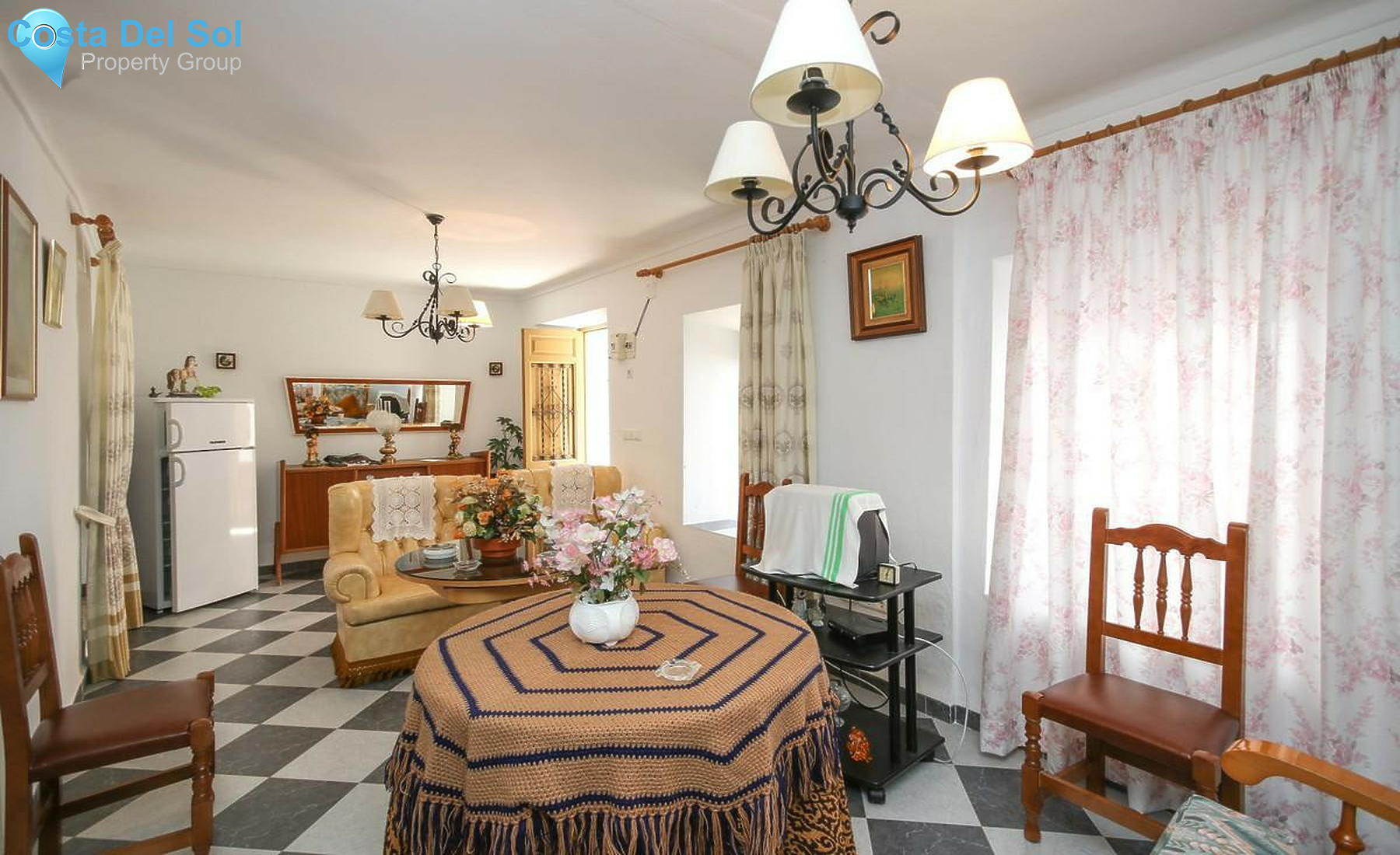 Townhouse in Guaro-1361217