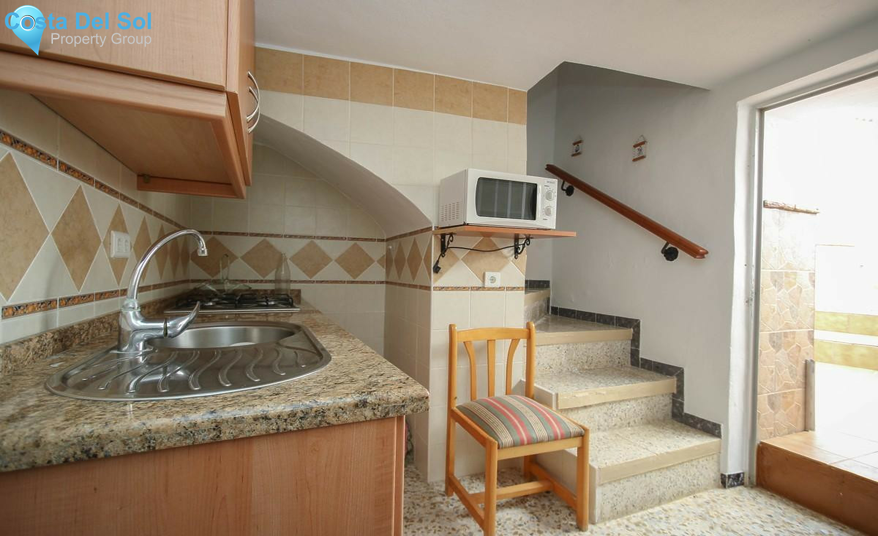 Townhouse in Guaro-1361220