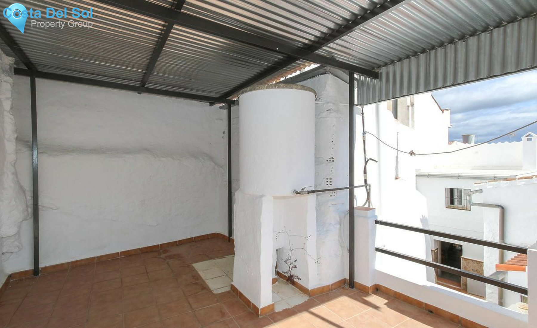 Townhouse in Guaro-1361224