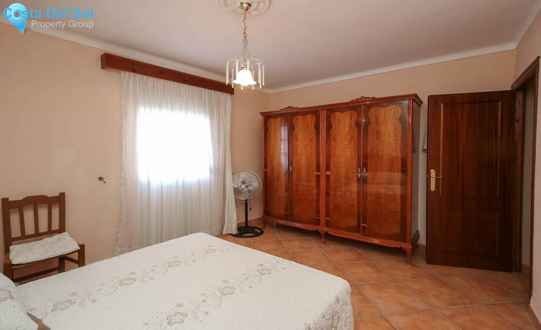 Townhouse in Guaro-1361630