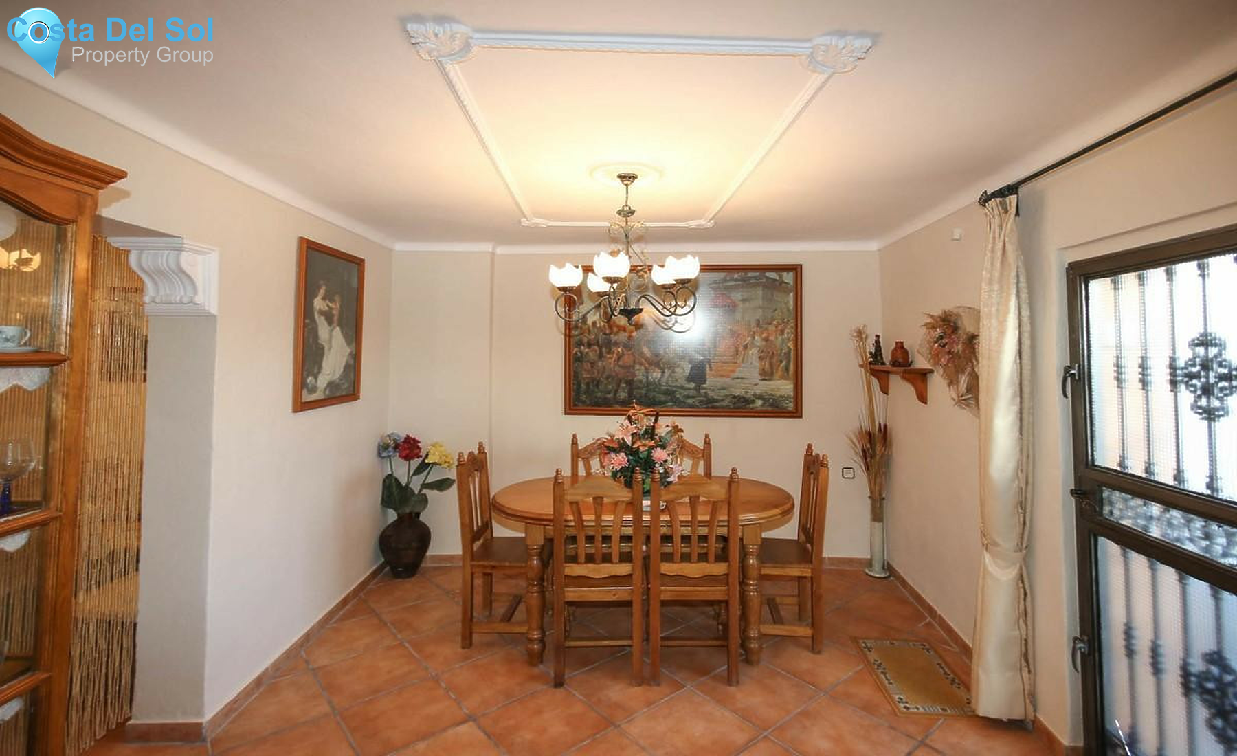 Townhouse in Guaro-1361633