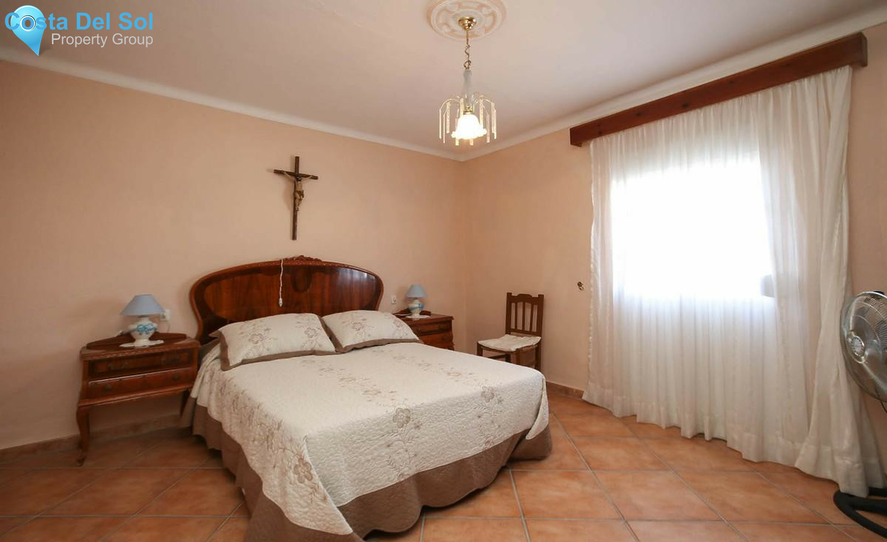 Townhouse in Guaro-1361636