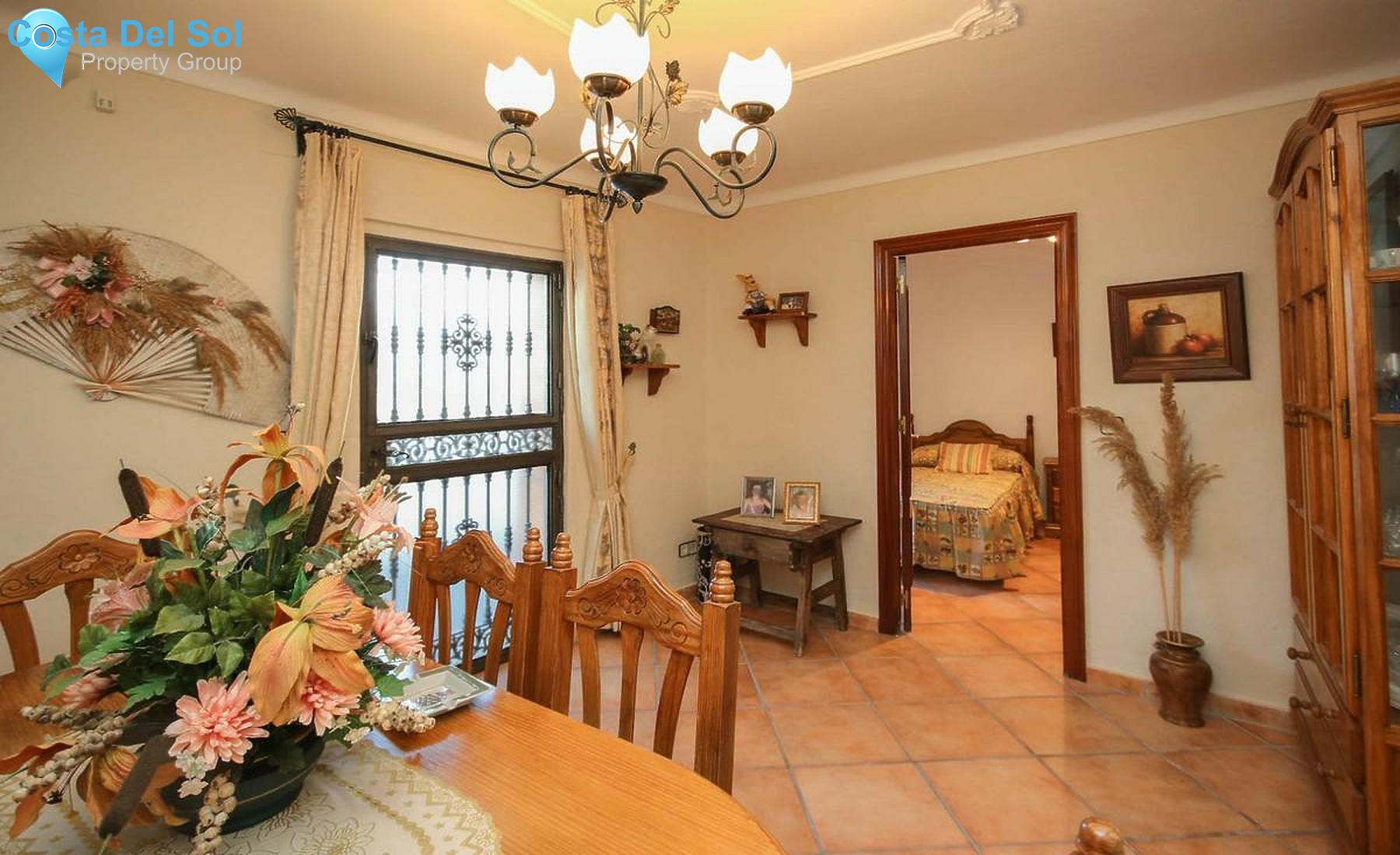 Townhouse in Guaro-1361624